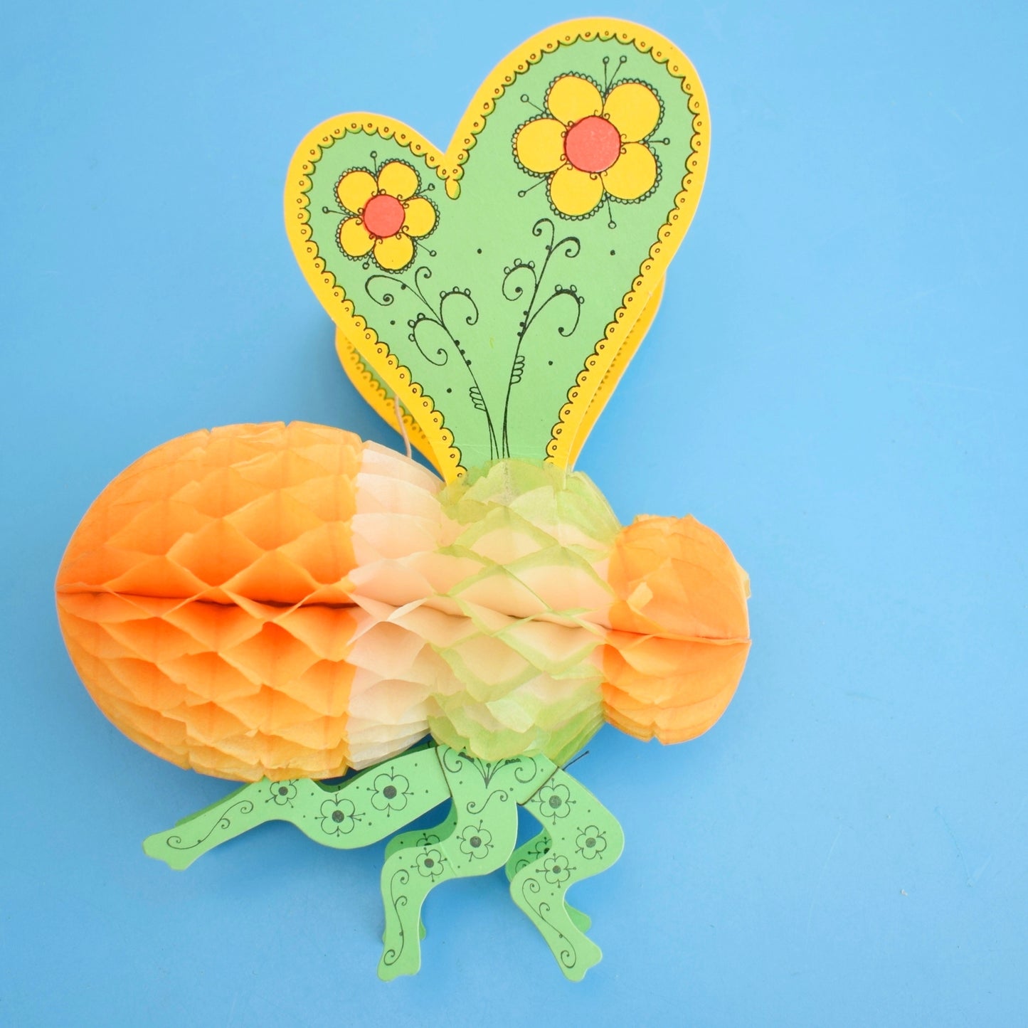Vintage 1970s Honeycomb Bee / Fish - Denmark - Flower Power