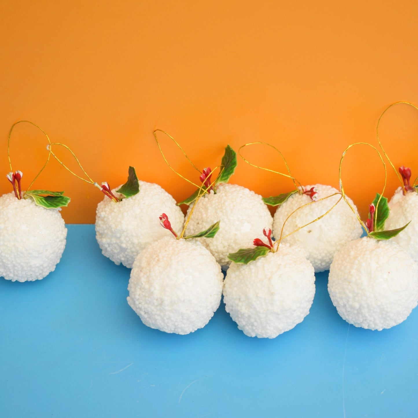 Vintage 1970s Glittery Snowball Christmas Baubles - White x8 by Pineapple Retro