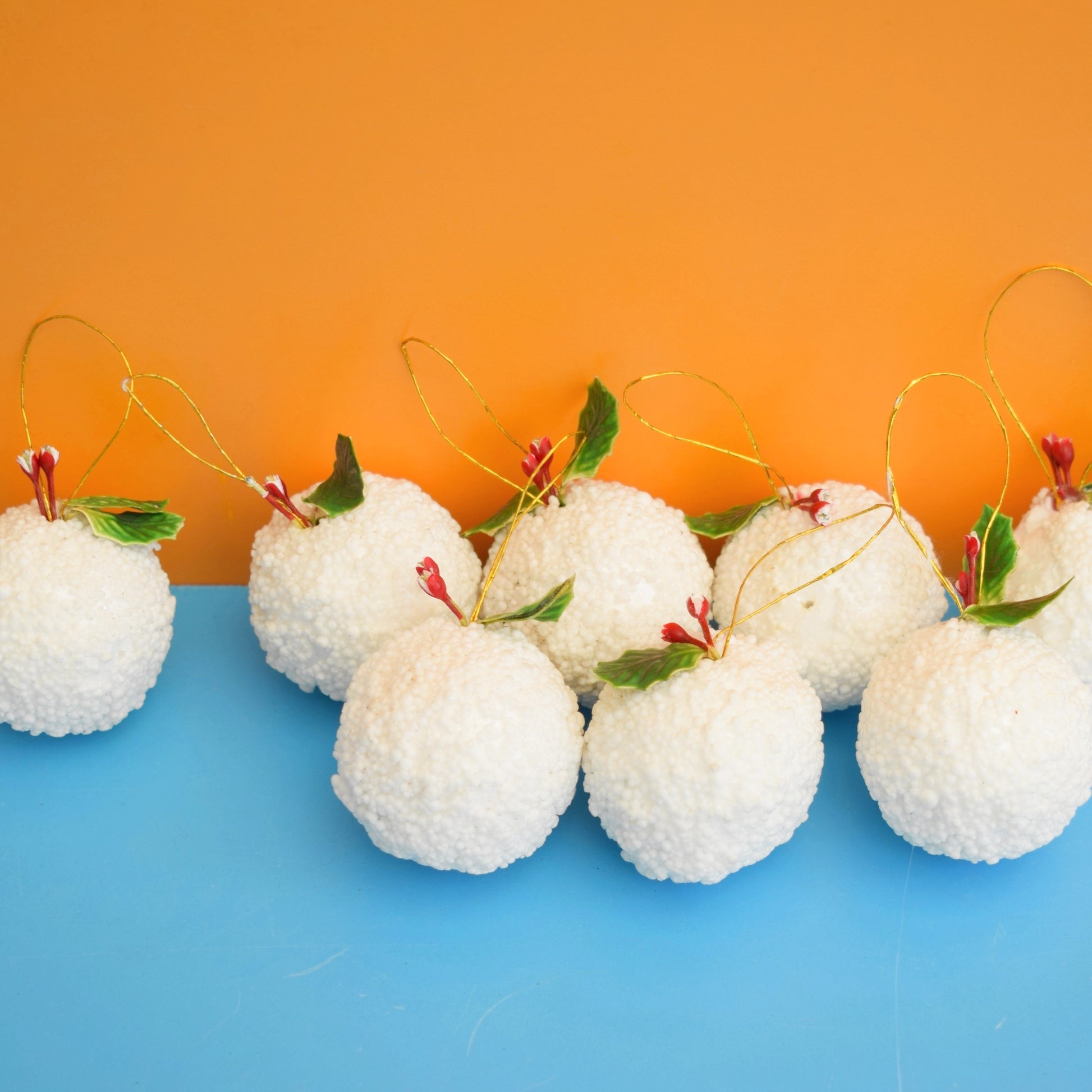 Vintage 1970s Glittery Snowball Christmas Baubles - White x8 by Pineapple Retro