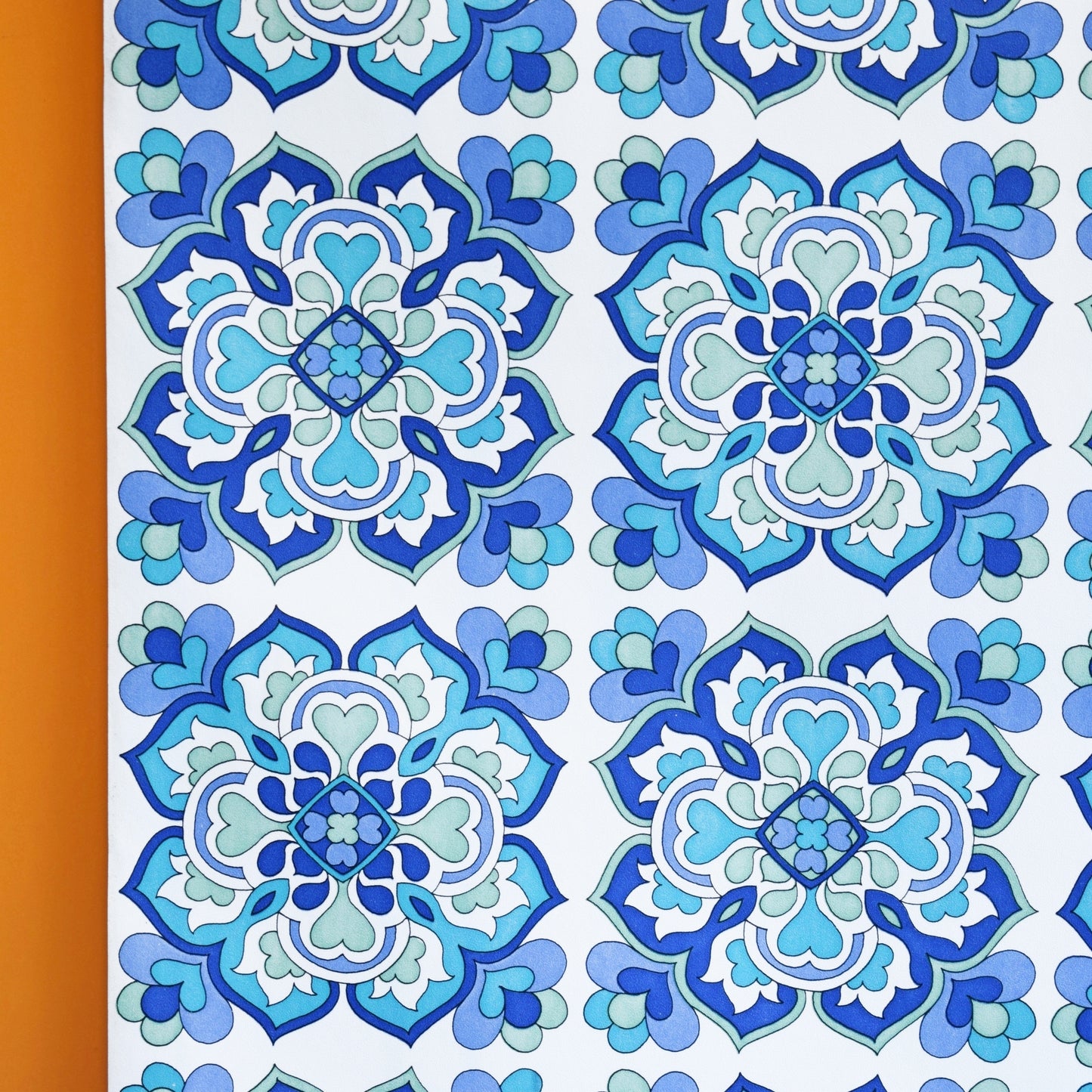 Vintage 1960s Wallpaper - Geometric Blue .