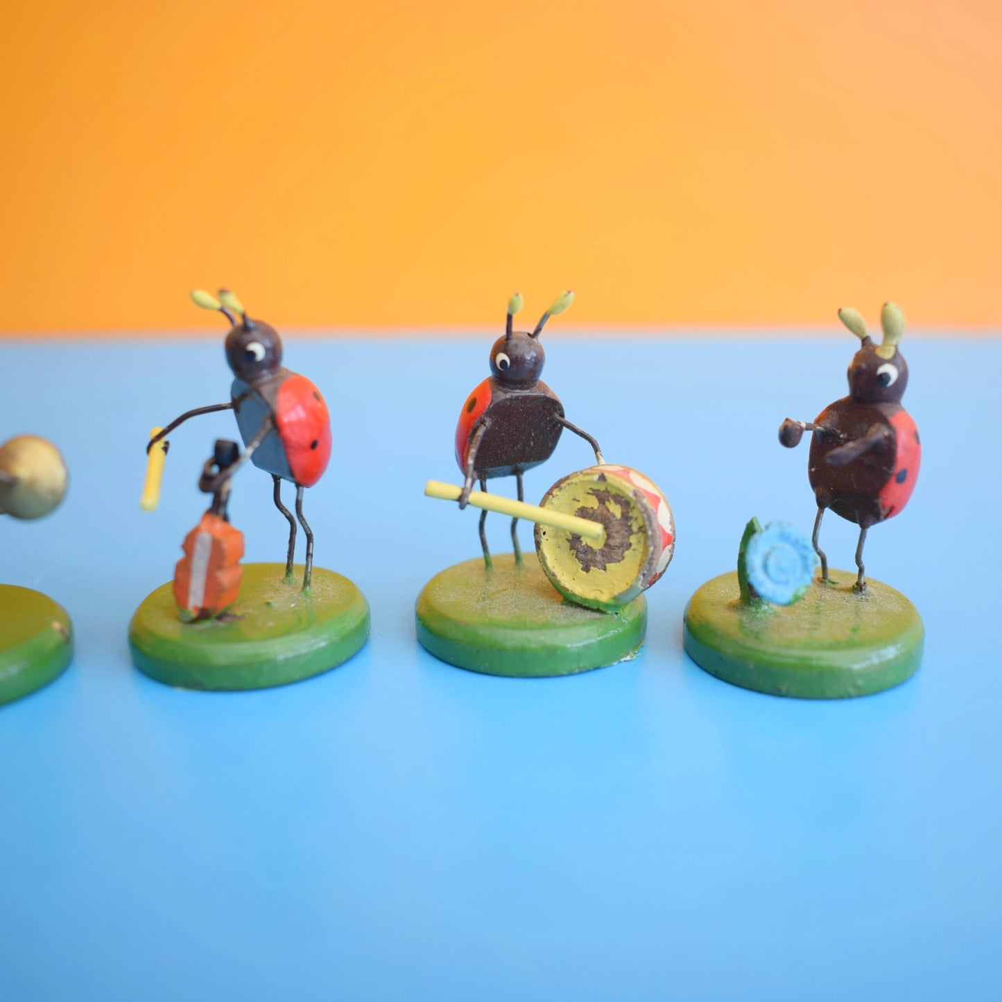 Vintage 1960s Erzgebirge Ladybird Band x5