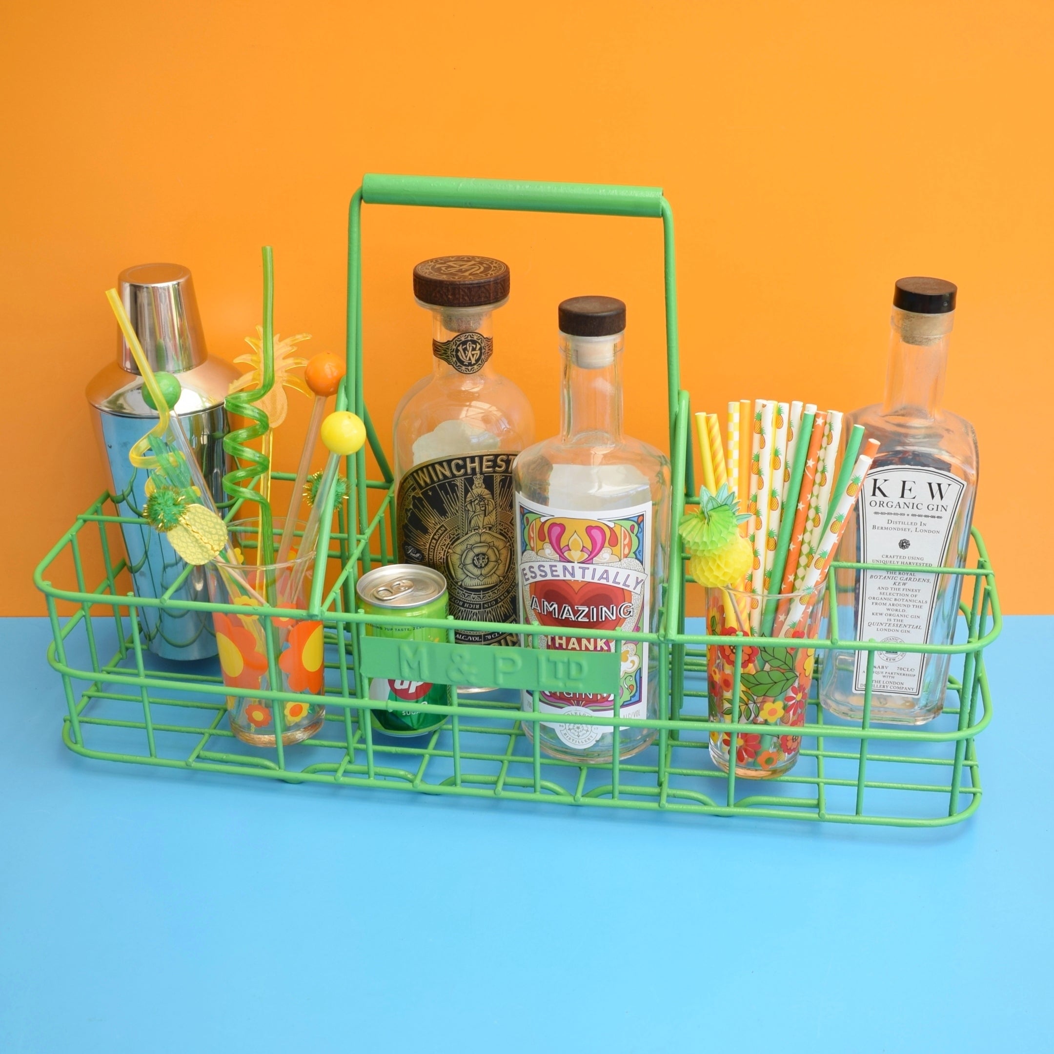Vintage 1960s Metal Milkman Bottle Carrier Bar Green – Pineapple Retro