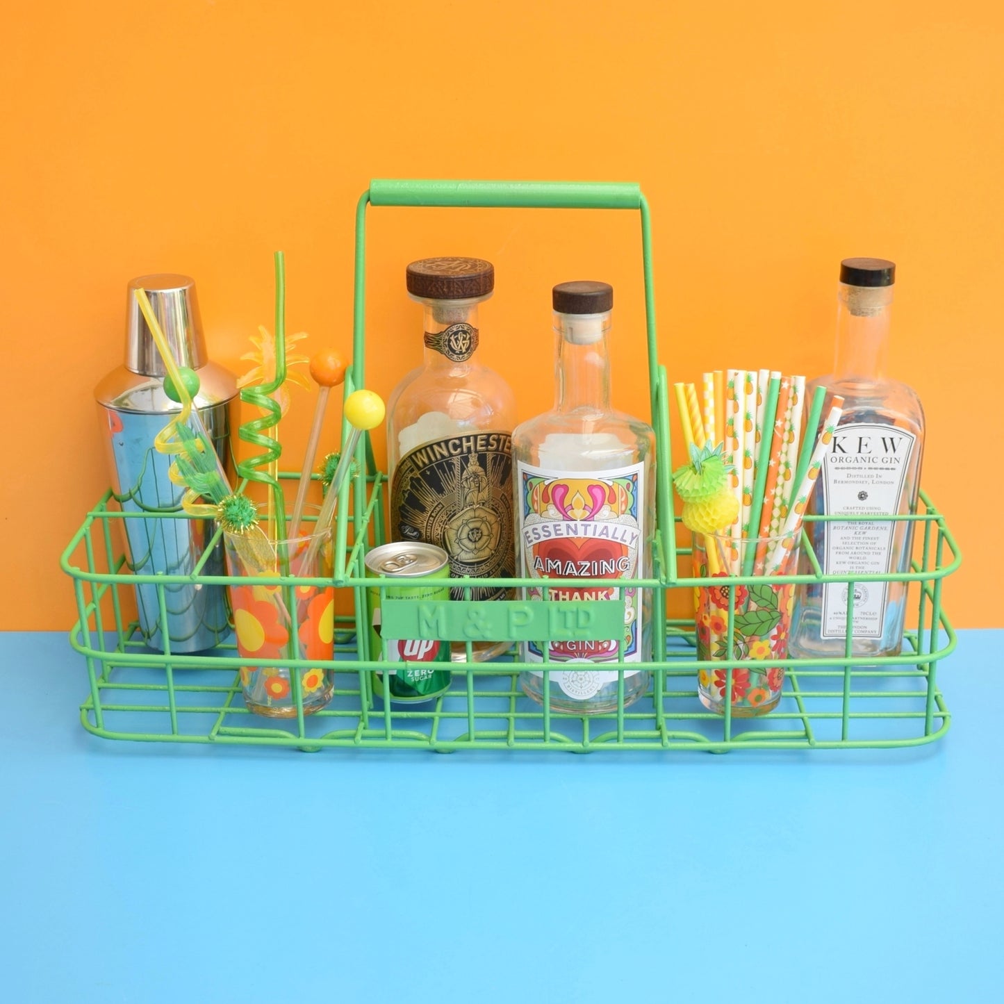 Vintage 1960s Metal Milkman's Bottle Carrier / Bar - Green