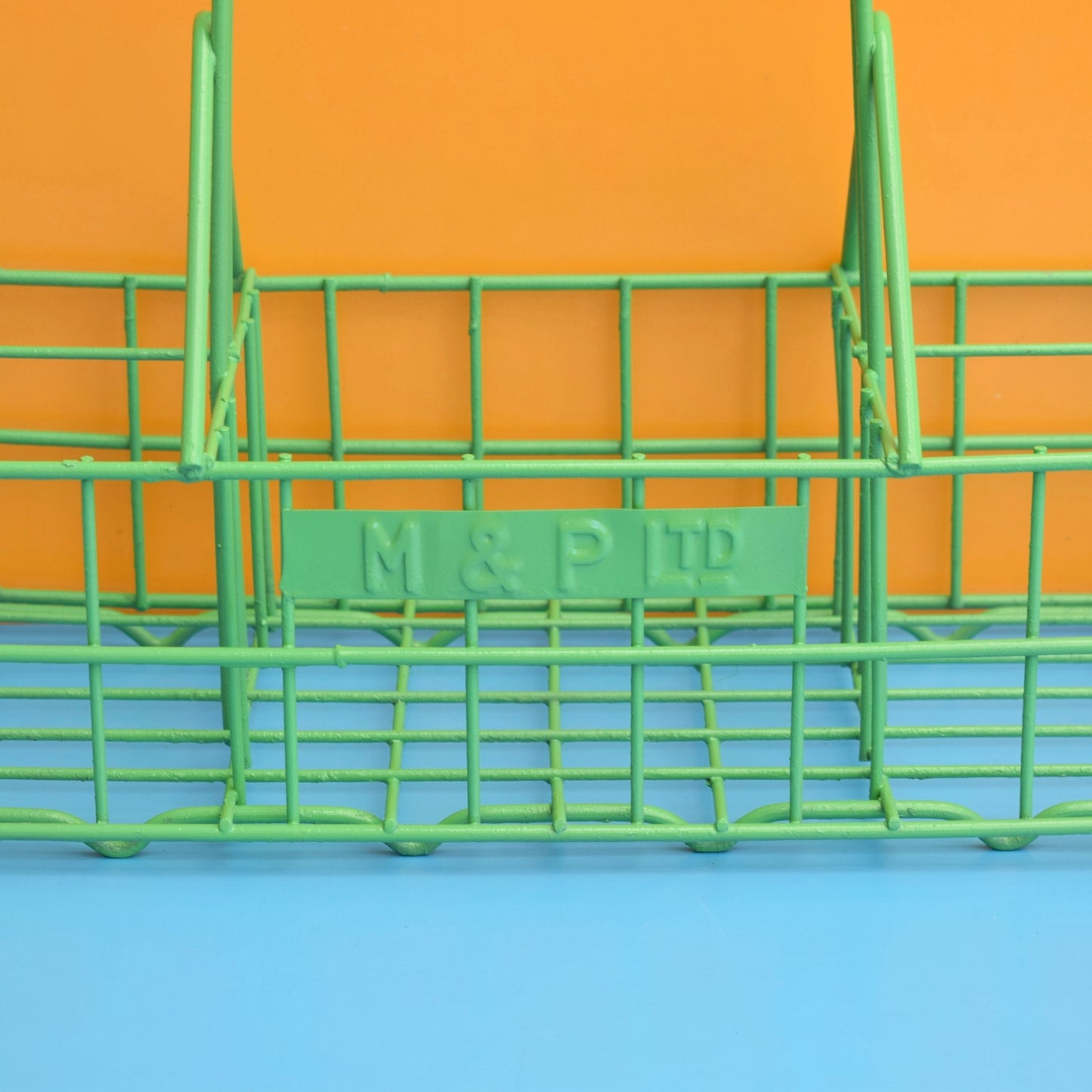Vintage 1960s Metal Milkman's Bottle Carrier / Bar - Green