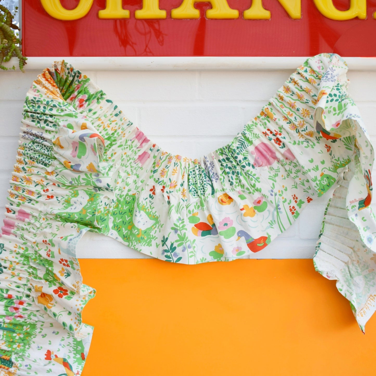 Vintage 1960s Jonelle Curtains - Summertree - Animals