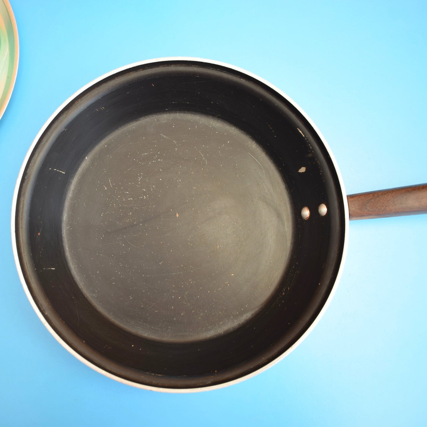 Vintage 1960s Egg Poacher / Saucepan - Anodised Aluminium / Plastic by Vintage