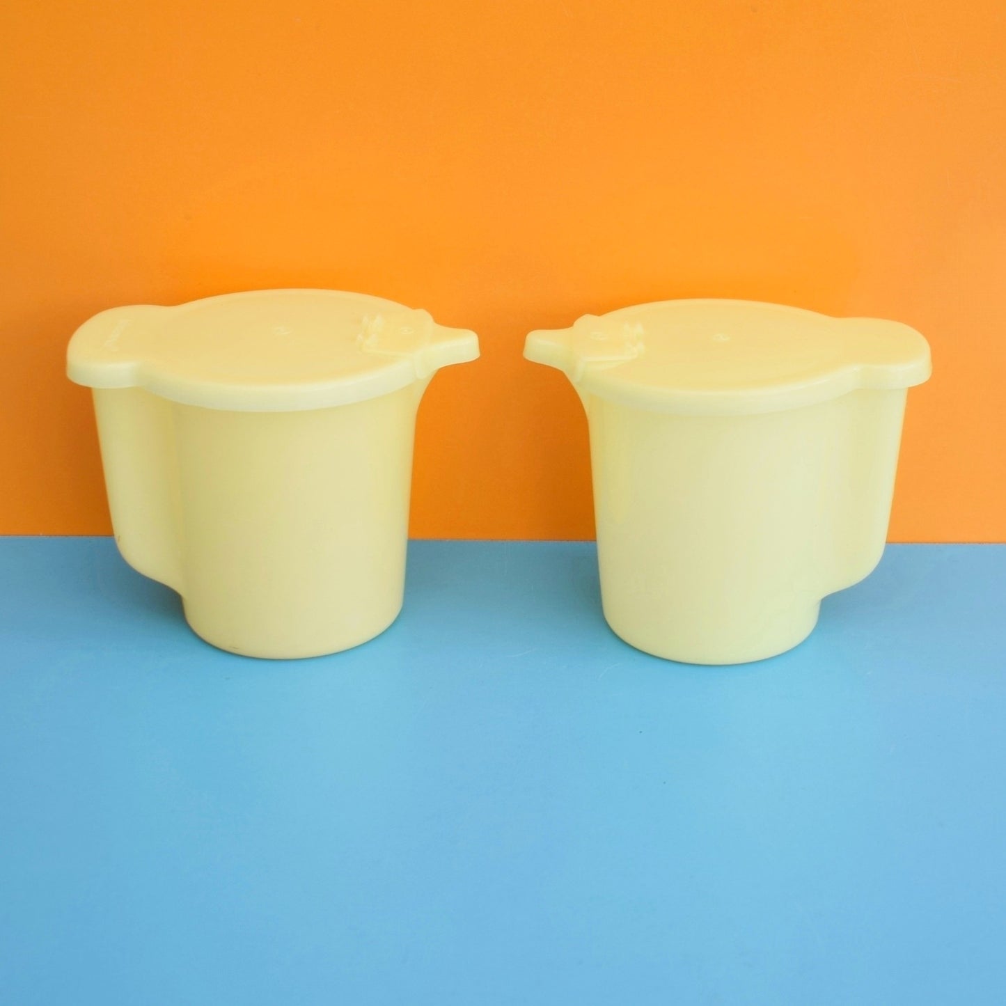 Vintage 1960s Plastic Tupperware Lidded Containers - Pastel Colours