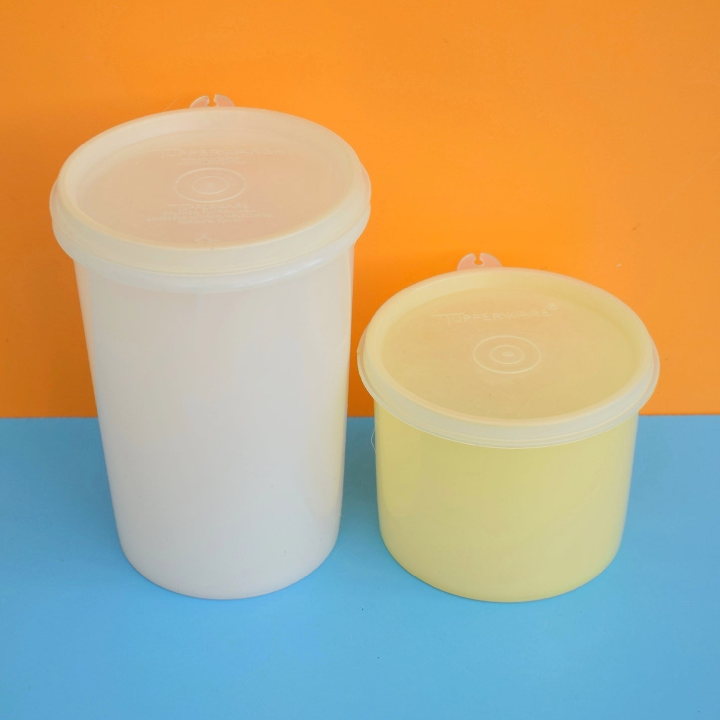 Vintage 1960s Plastic Tupperware Lidded Containers - Pastel Colours