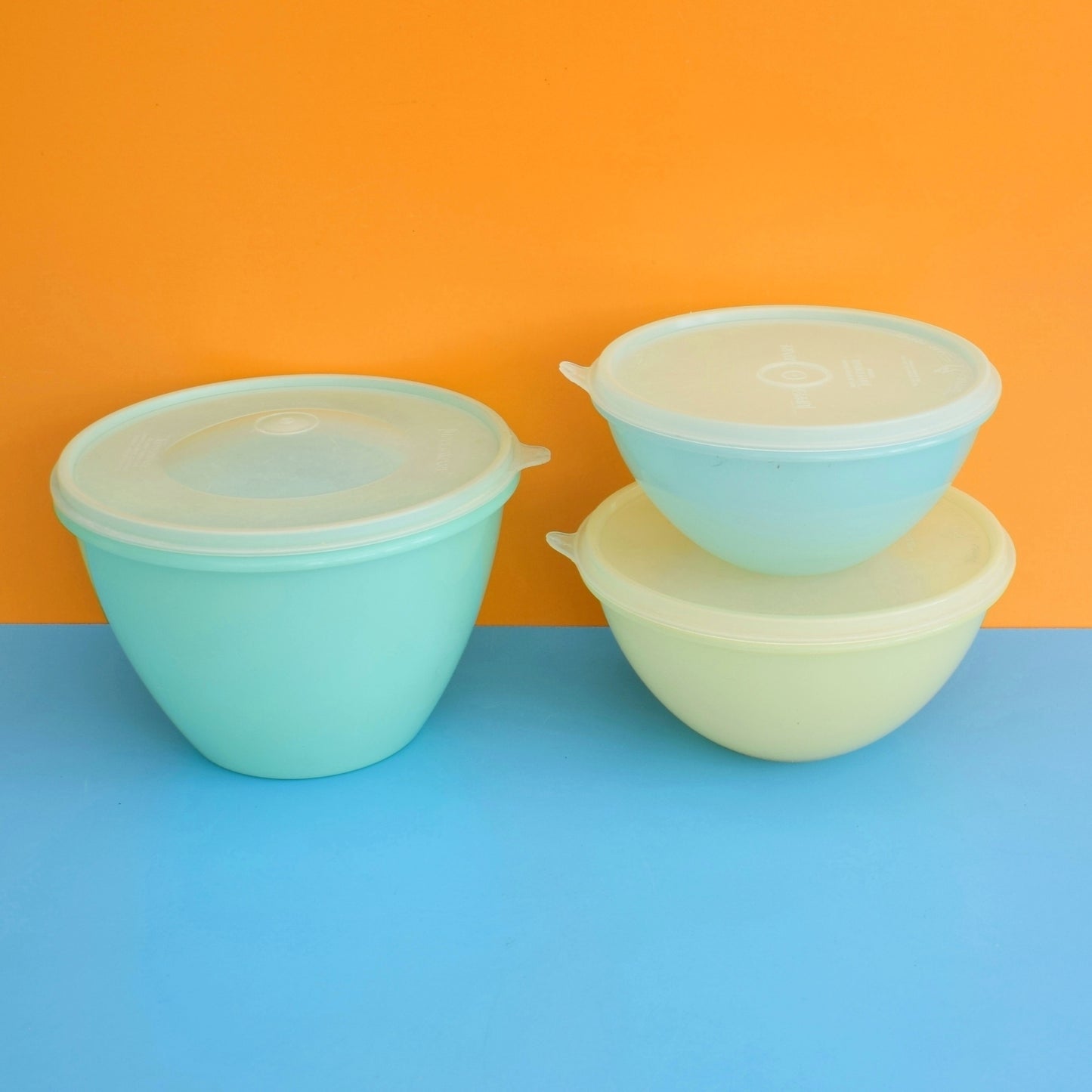Vintage 1960s Plastic Tupperware Lidded Containers - Pastel Colours
