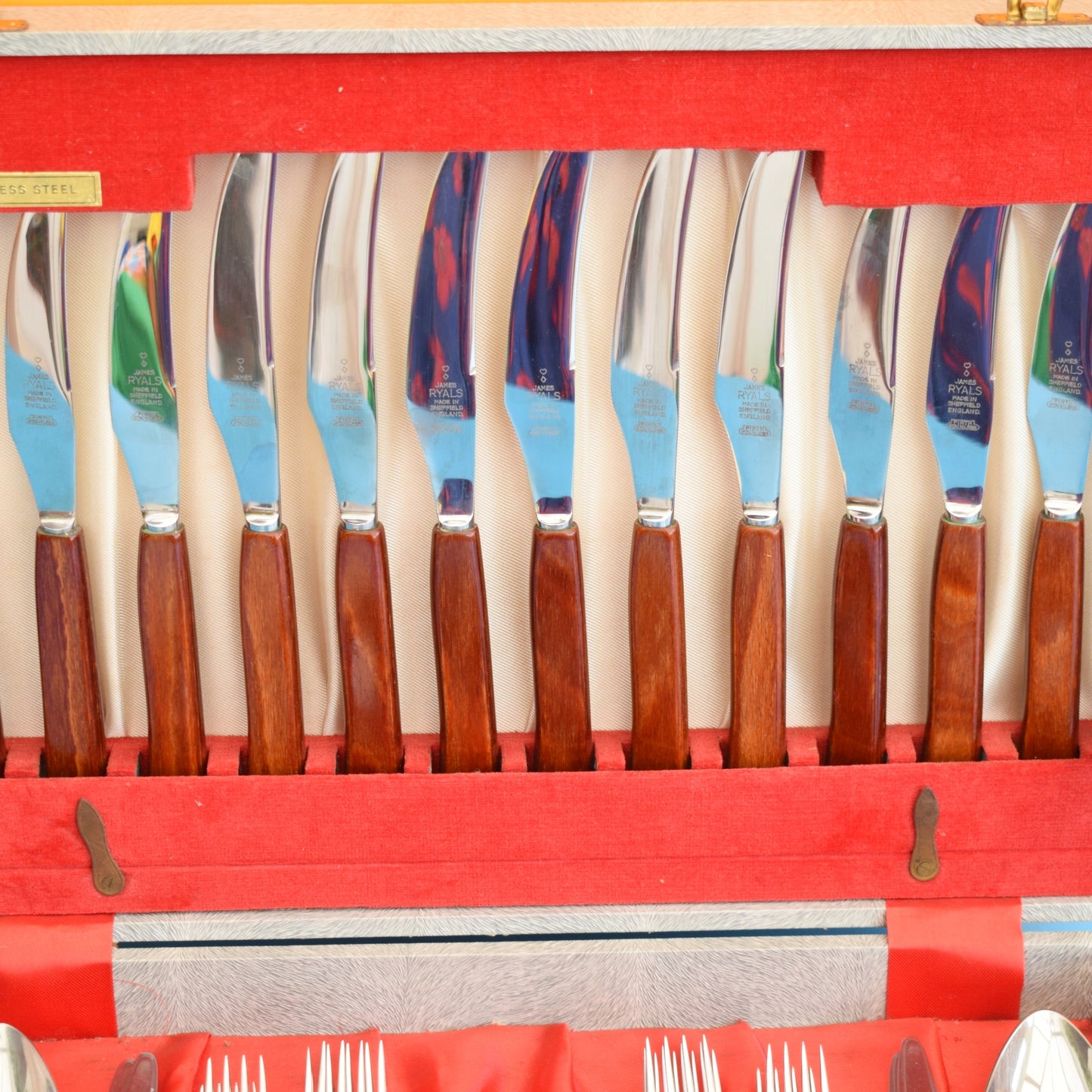 Vintage 1960s Teak Cutlery Canteen - Complete - James Ryals & Co Ltd by Vintage