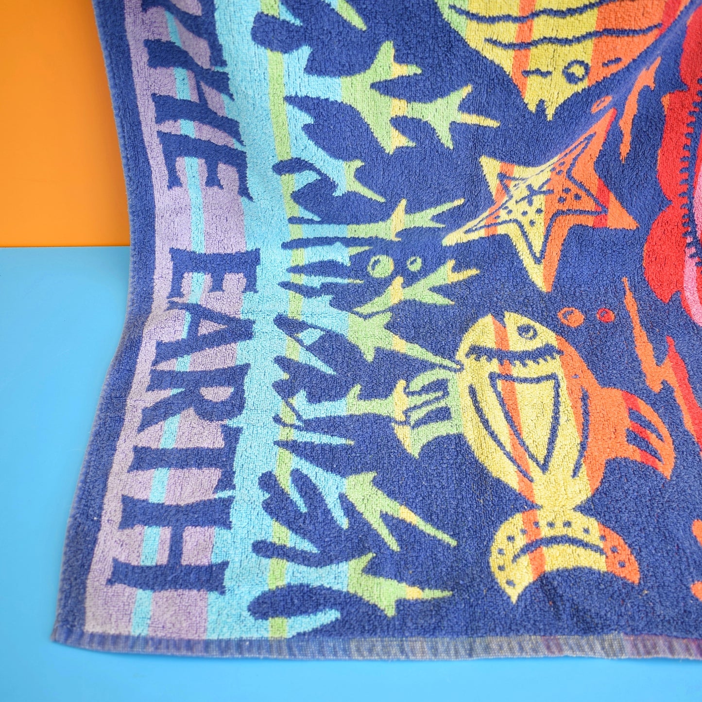 Vintage 1980s Beach Towel - Friends Of The Earth