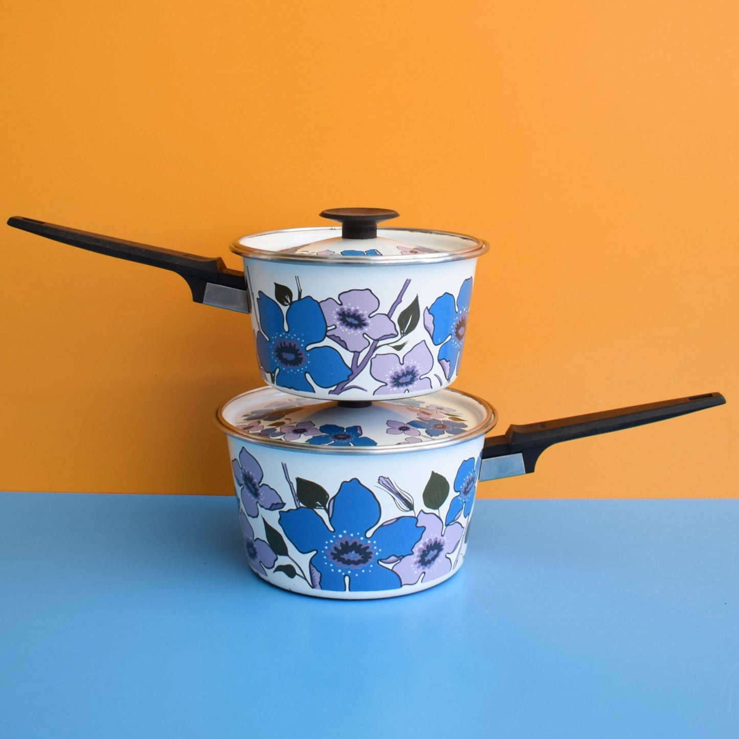 Vintage 1960s Judge Enamel Saucepans - Flower Power - Blue & Purple by Vintage
