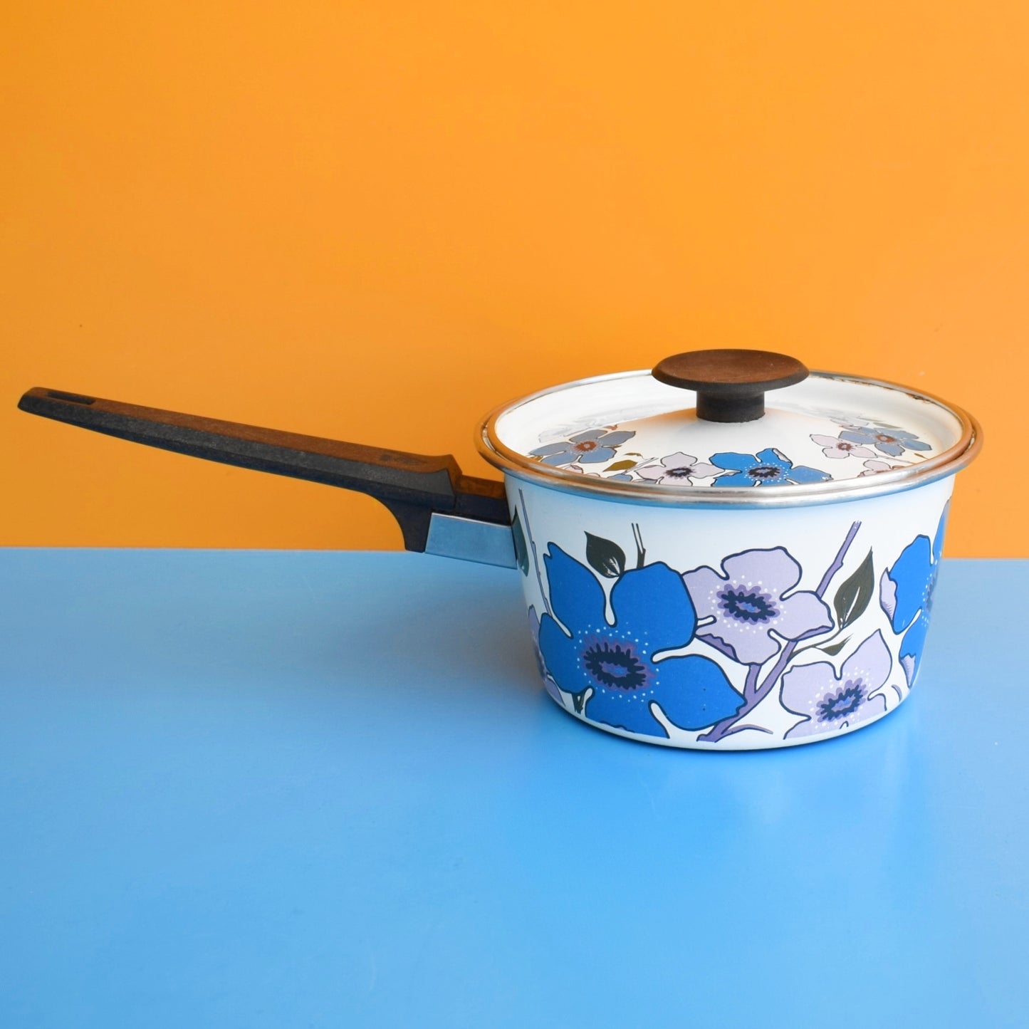 Vintage 1960s Judge Enamel Saucepans - Flower Power - Blue & Purple by Vintage