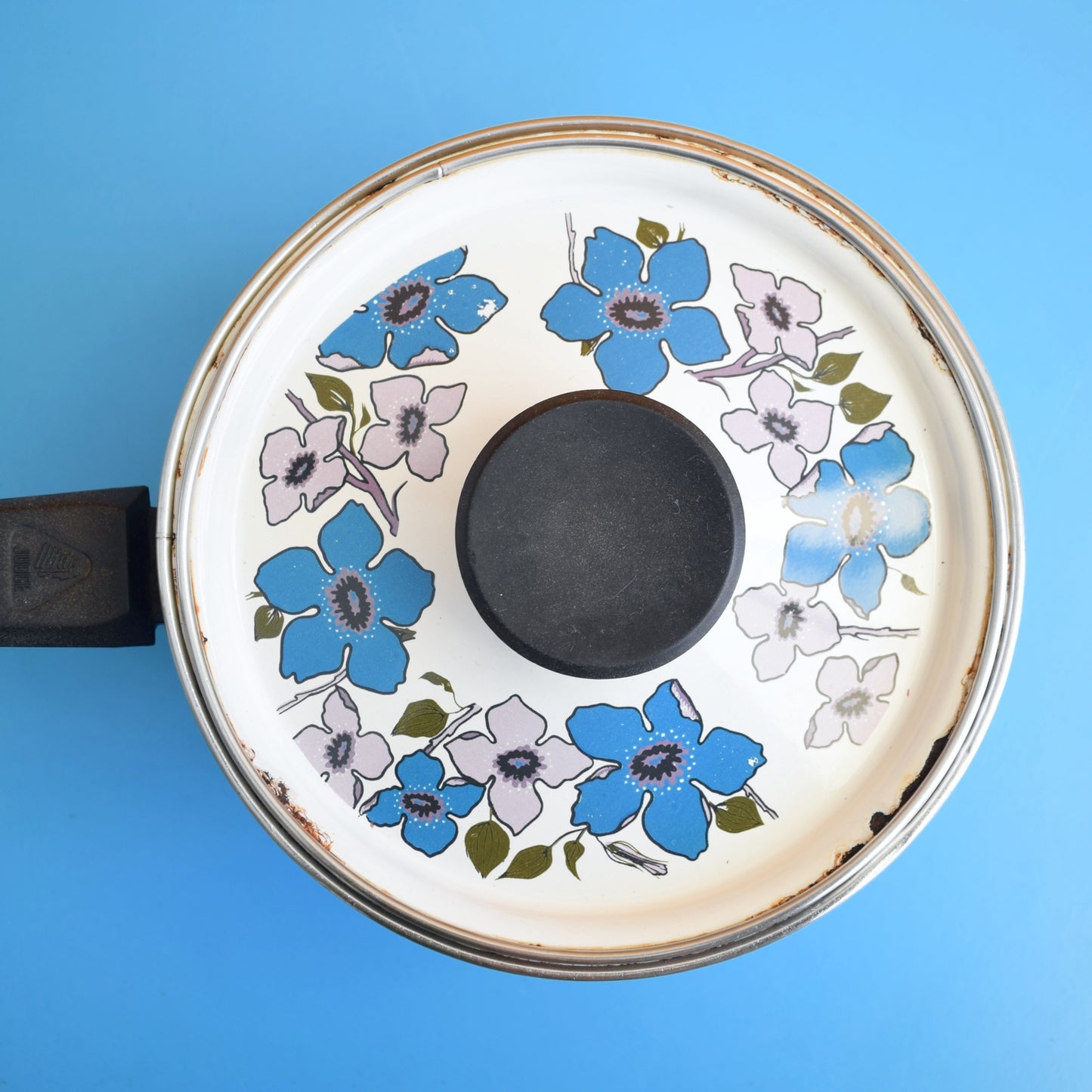 Vintage 1960s Judge Enamel Saucepans - Flower Power - Blue & Purple by Vintage