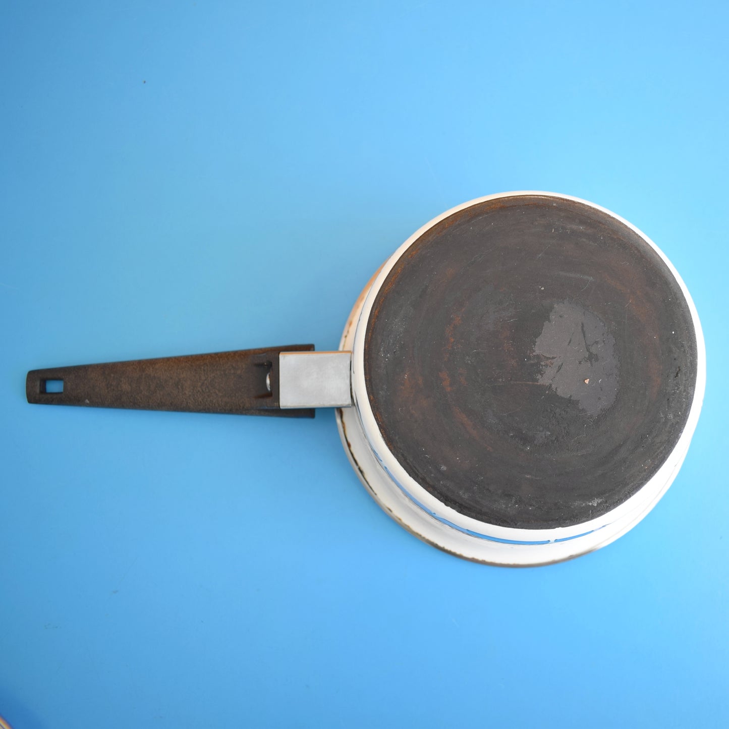 Vintage 1960s Judge Enamel Saucepans - Flower Power - Blue & Purple by Vintage
