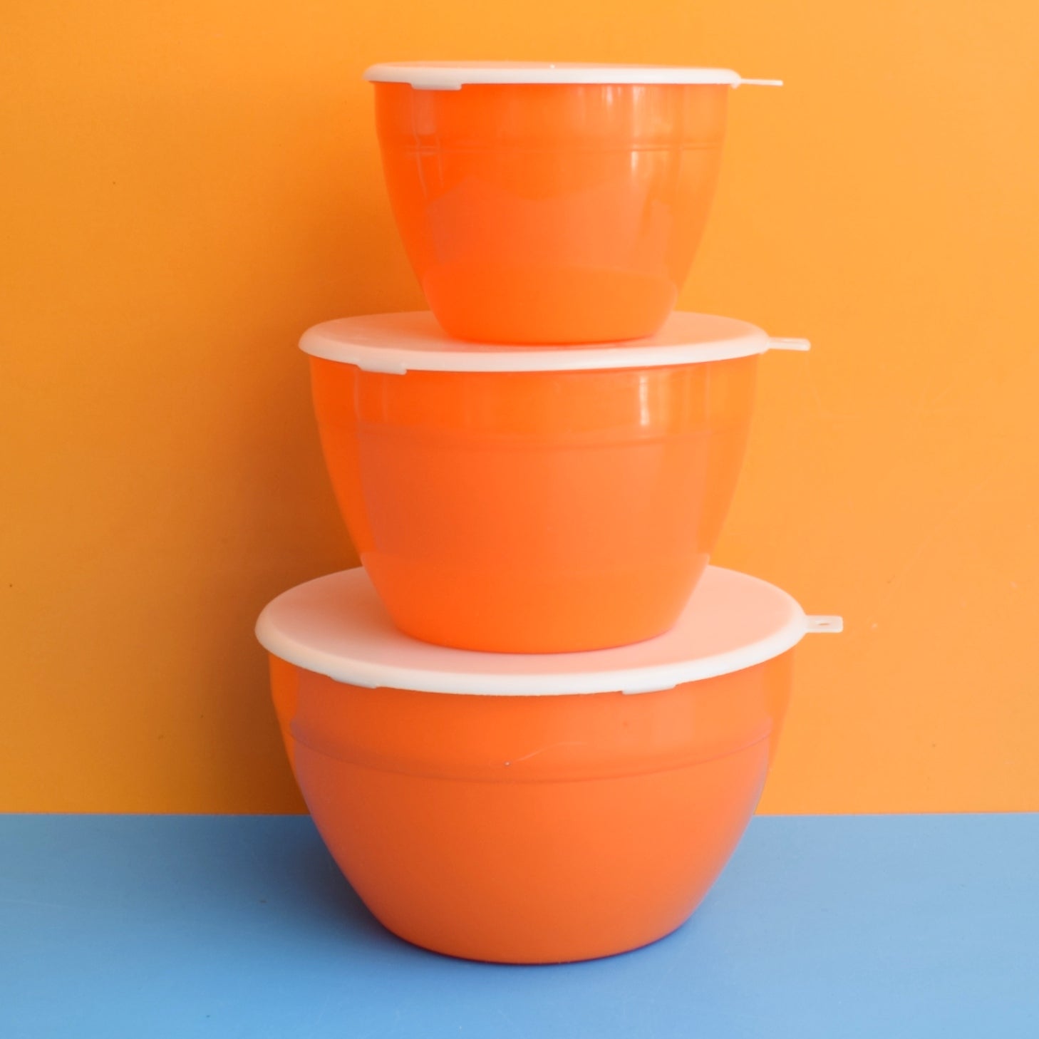 Vintage 1970s Plastic Lidded Nesting Containers - Orange - Seel Pan by Pineapple Retro