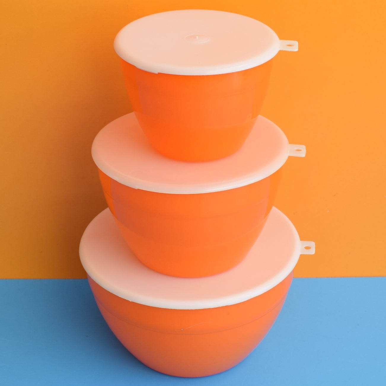 Vintage 1970s Plastic Lidded Nesting Containers - Orange - Seel Pan by Pineapple Retro