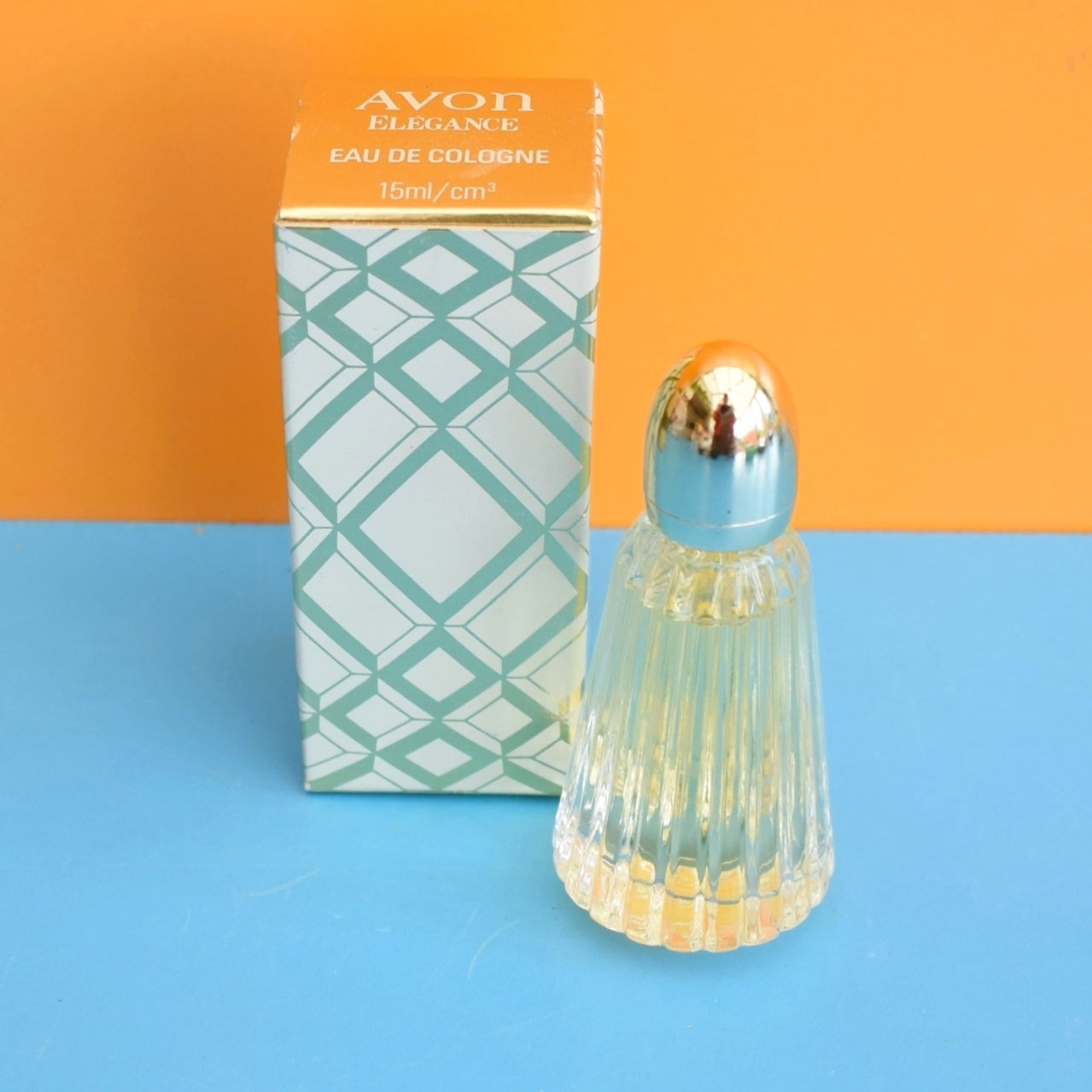 Vintage 1970s Toiletries Yardley, Woods Of Windsor / Badedas
