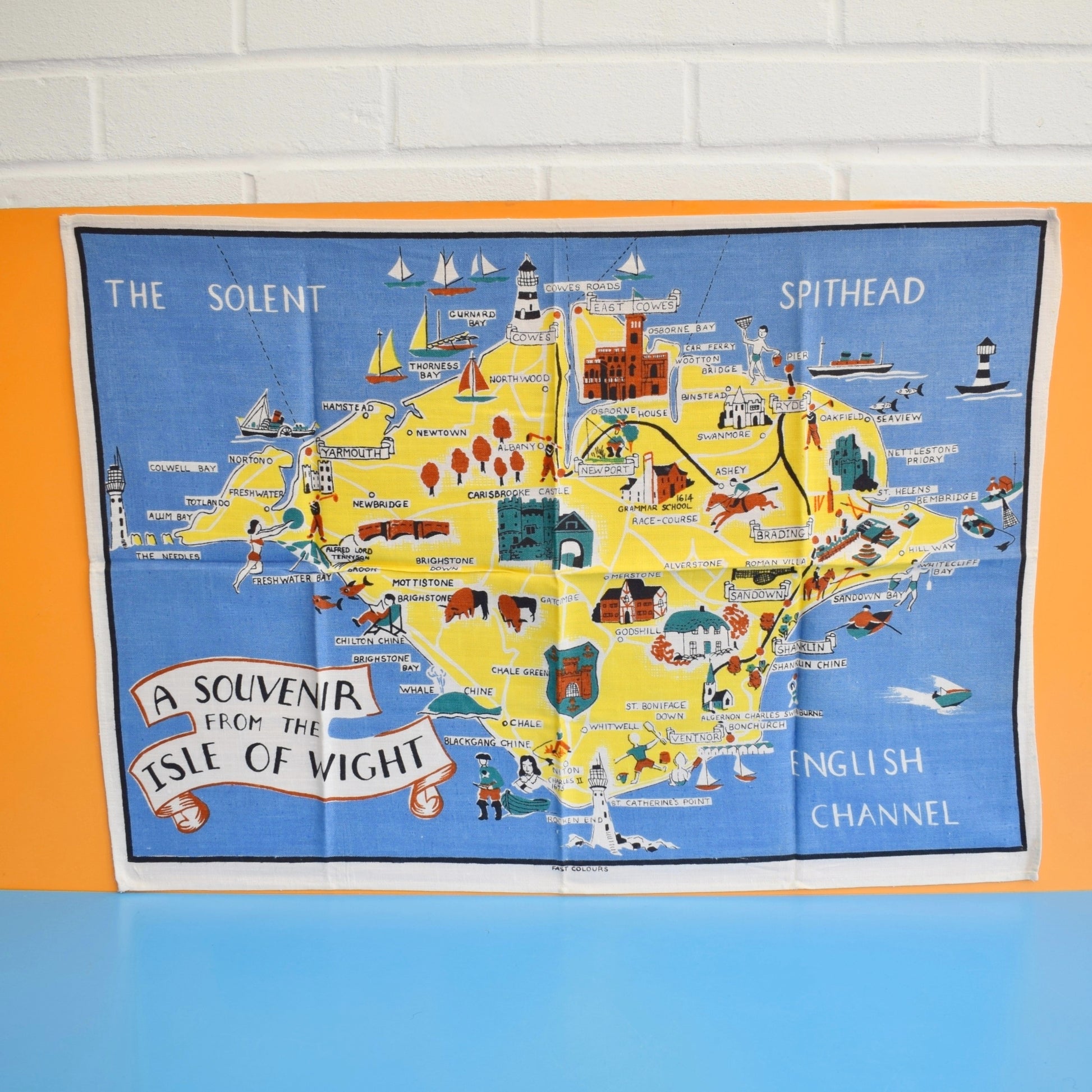 Vintage 1970s Tea Towel - Hampshire / Isle Of Wight by Vintage