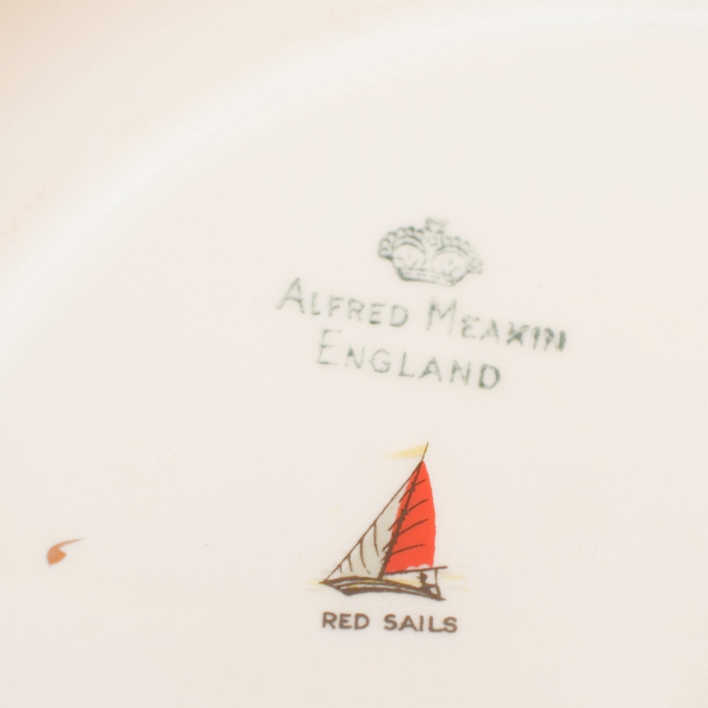 Vintage 1950s Kitsch Alfred Meakin - Red Sails by Vintage