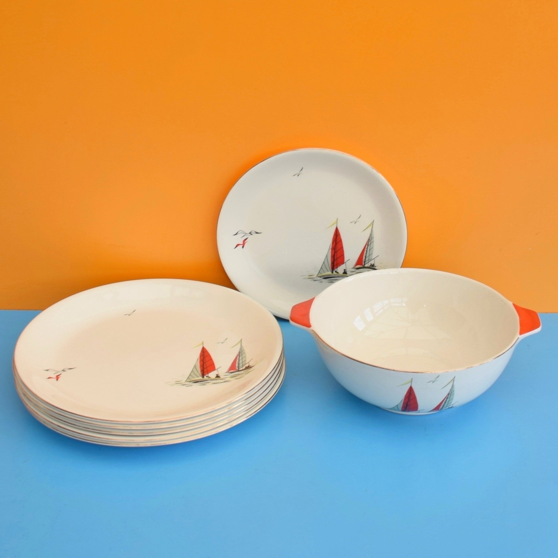 Vintage 1950s Kitsch Alfred Meakin - Red Sails by Vintage