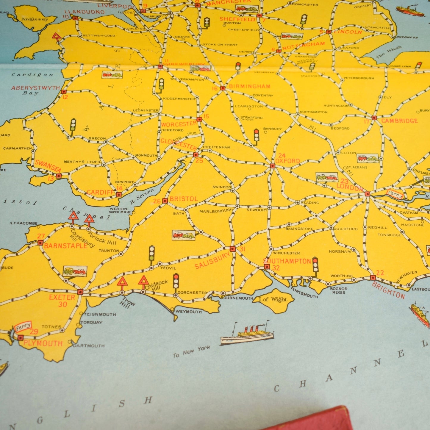 Vintage 1940s Touring England Motoring Game - Geographia Ltd by Pineapple Retro