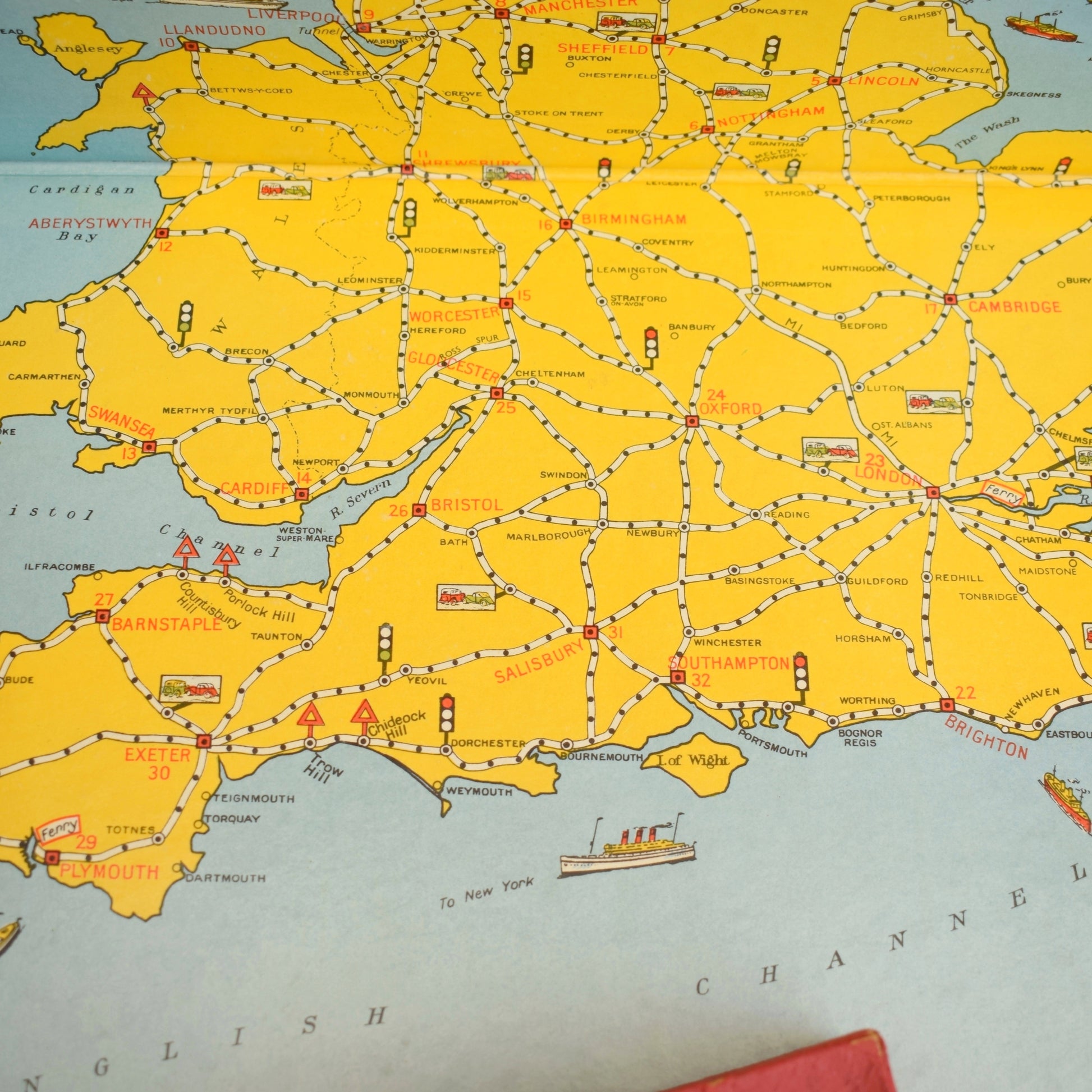Vintage 1940s Touring England Motoring Game - Geographia Ltd by Pineapple Retro