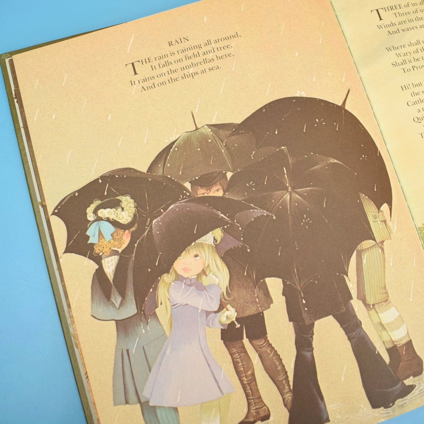 Vintage 1970s The Childs Garden Of Verses - Deans