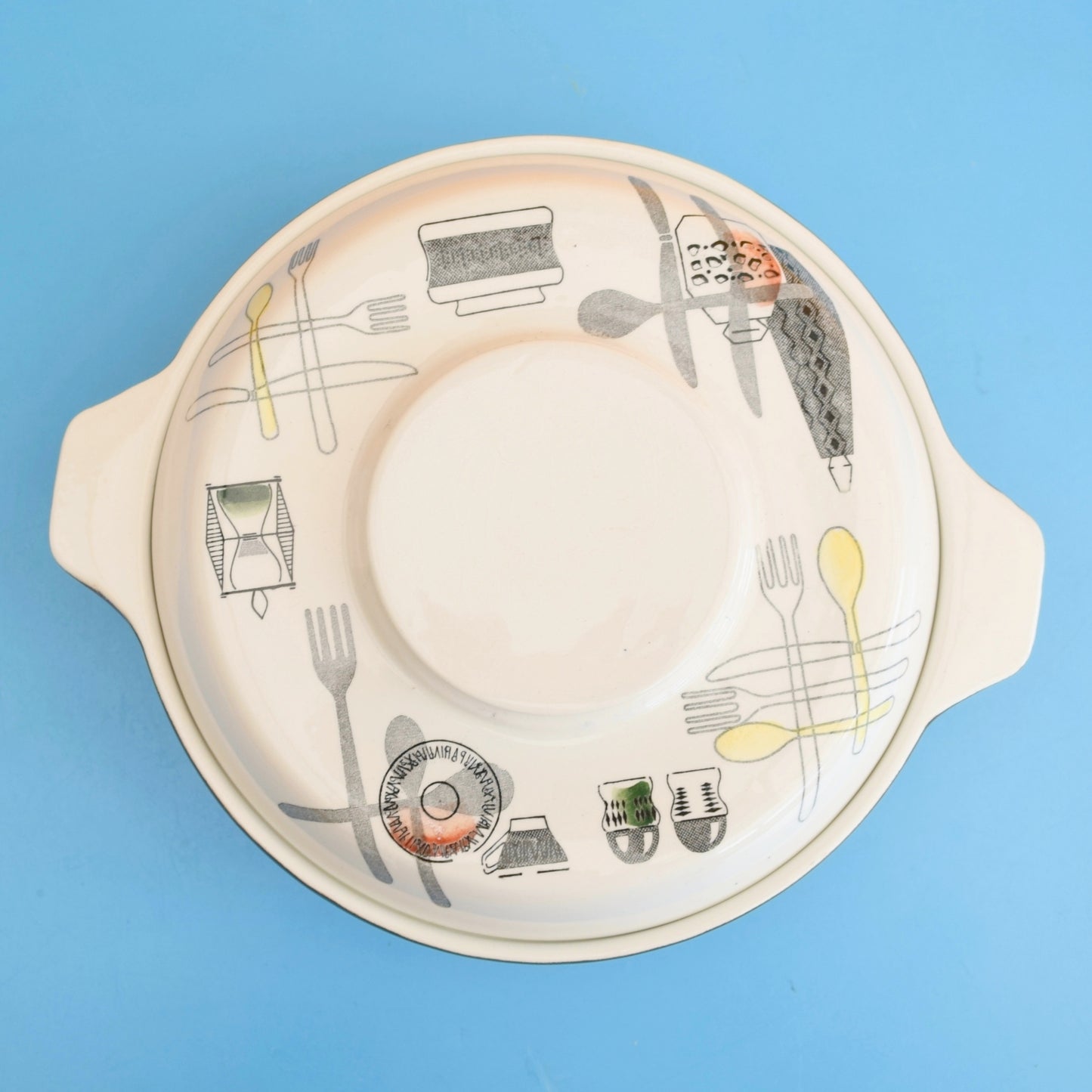 Vintage 1960s Kitsch Barker Bros Tureen - Fiesta