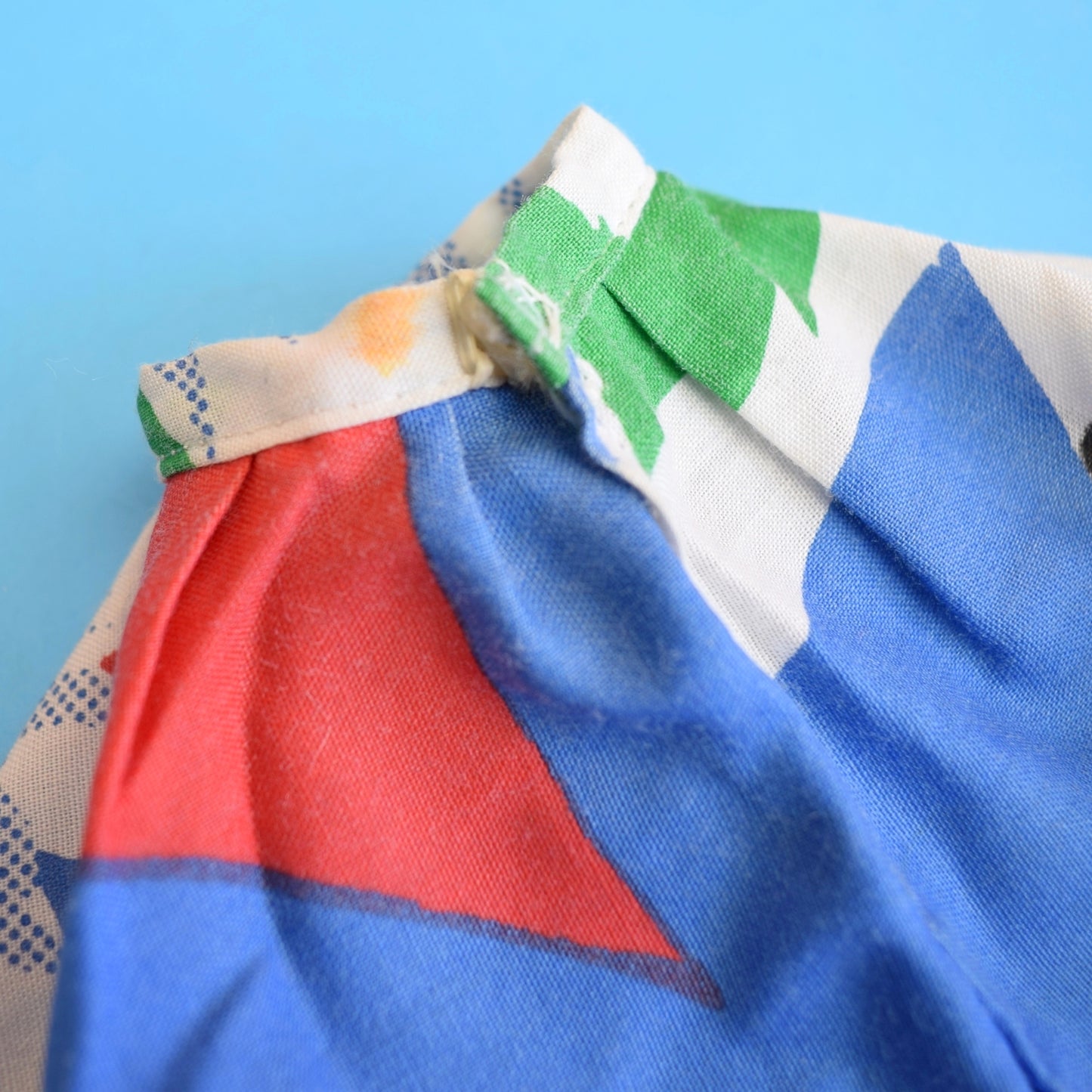 Vintage 1980s Sindy Outfit - New Autumn Designs - Circle Skirt by Pineapple Retro