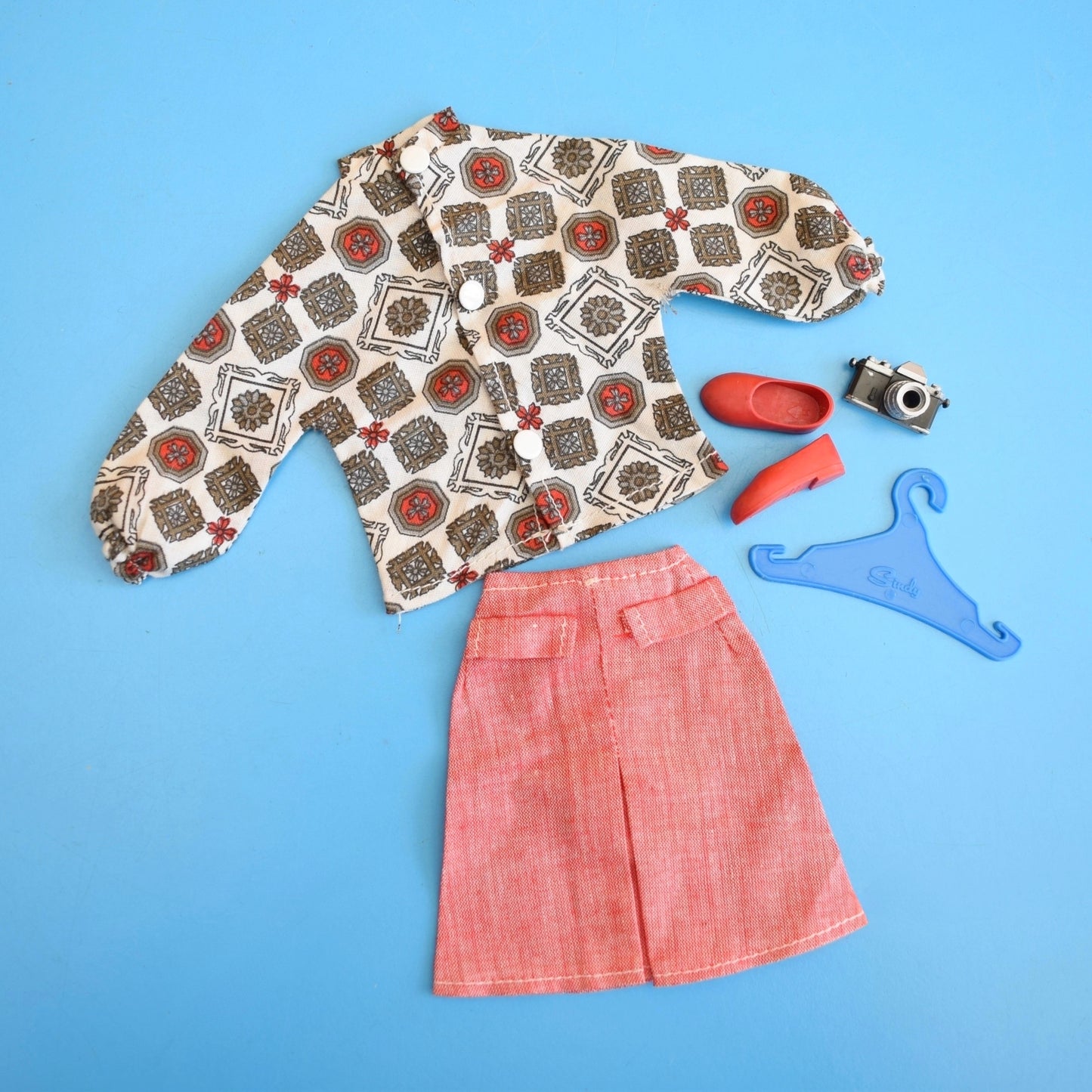 Vintage 1960s Sindy Outfit - Springtime - Red