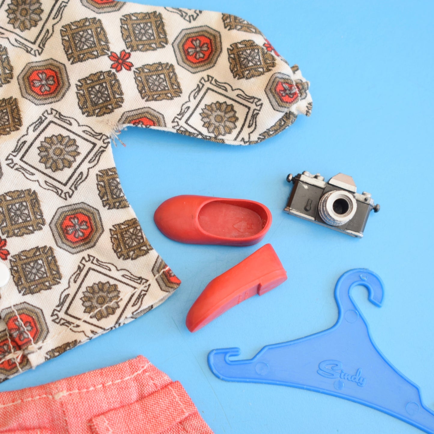 Vintage 1960s Sindy Outfit - Springtime - Red