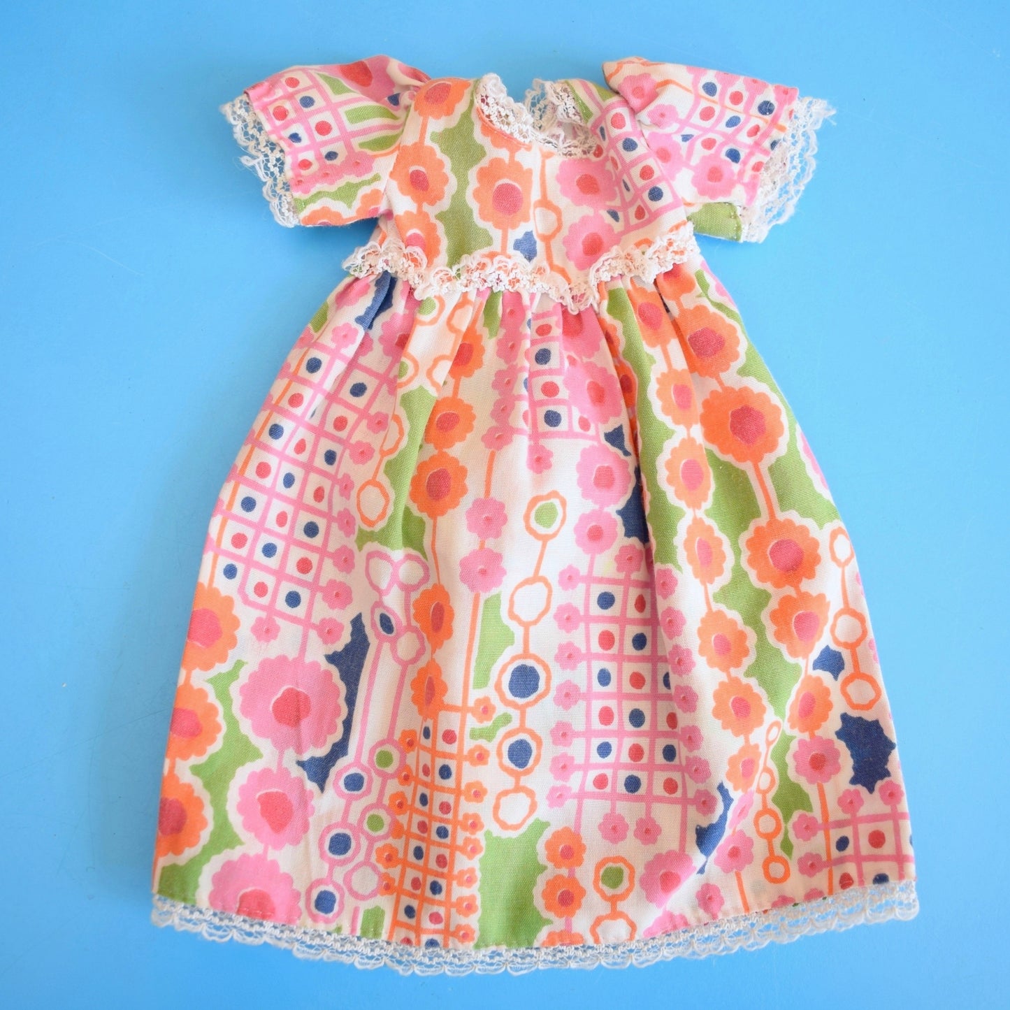 Vintage 1960s Sindy Scale Dresses / Jacket - Fantastic Fabric by Pineapple Retro