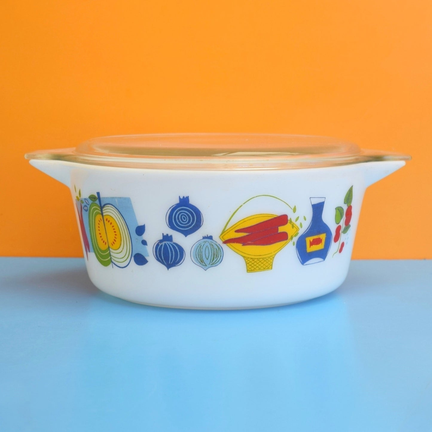 Vintage 1960s Pyrex Fiesta Large Casserole Dish & Lid