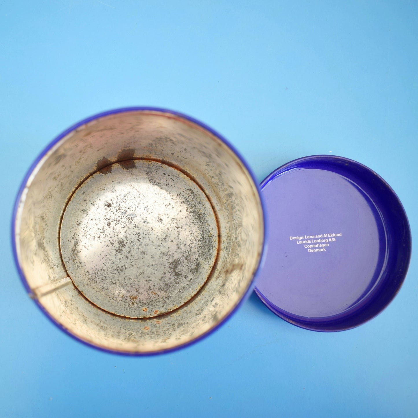 Vintage 1970s Laurids Lonborg Flower Power Tin - Blue