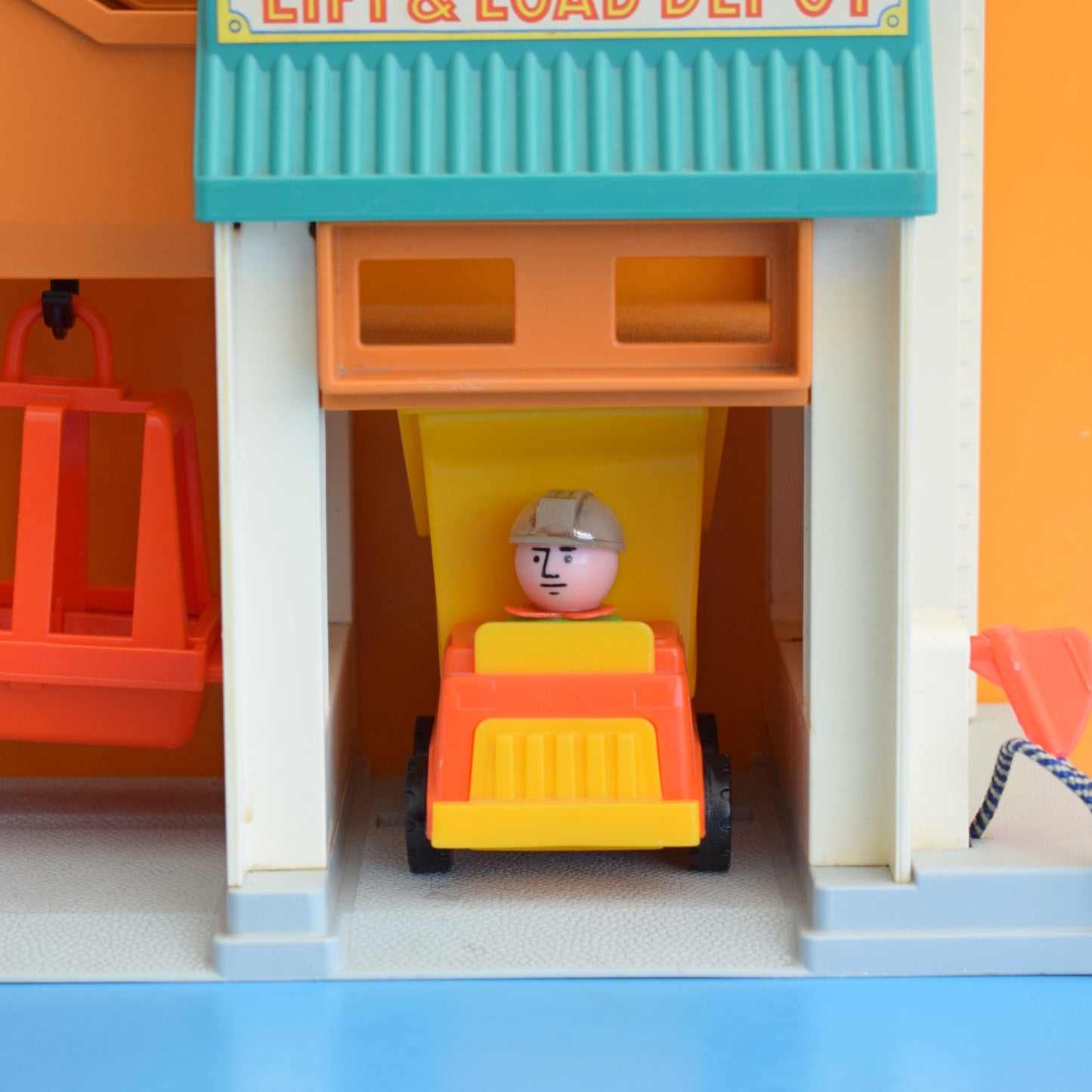 Vintage 1980s Fisher Price Lift & Load Depot