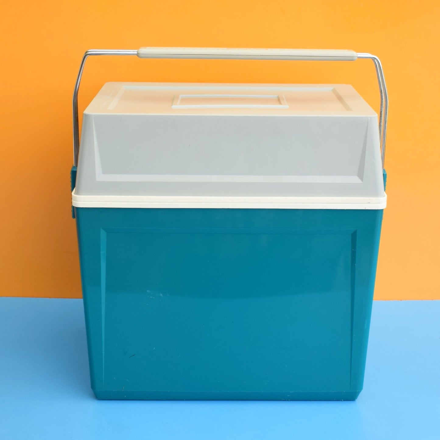 Vintage 1970s Selap Cool box - Teal & Grey