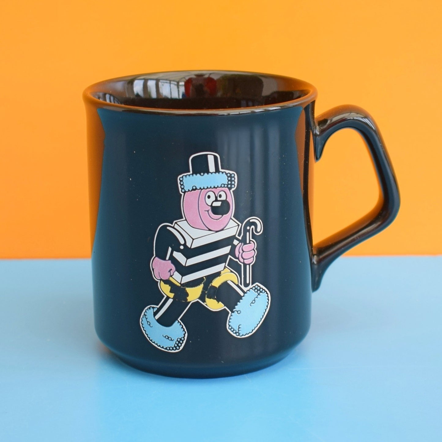 Vintage 1980s Bassets Mug - Bertie Basset Liquorice Allsorts