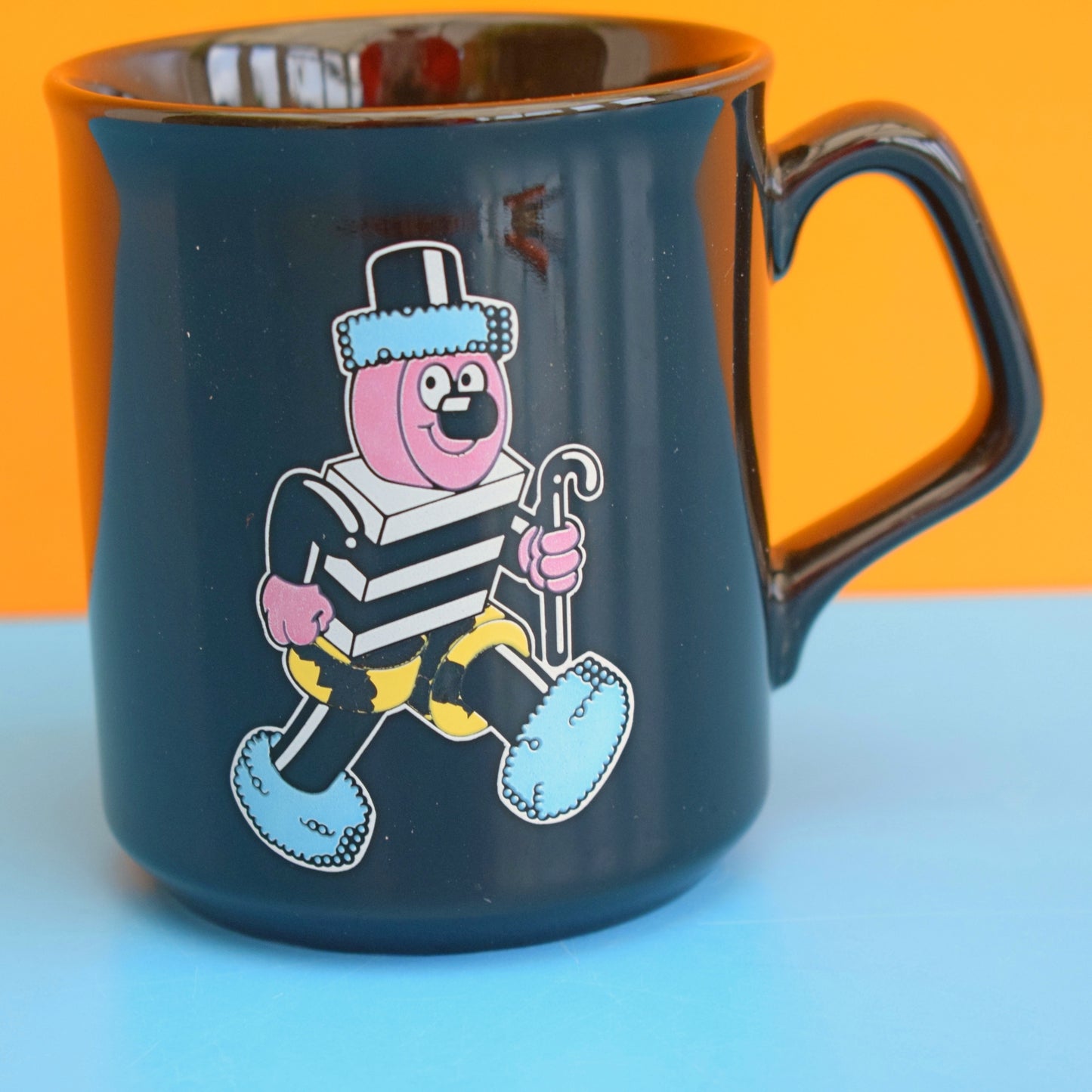 Vintage 1980s Bassets Mug - Bertie Basset Liquorice Allsorts