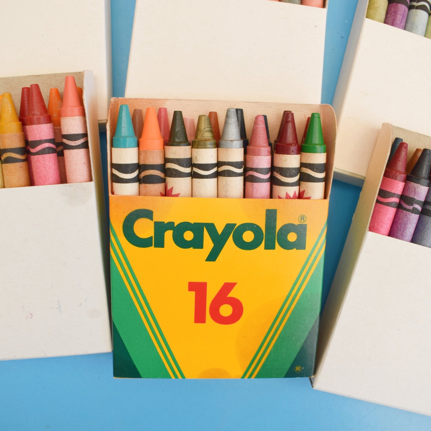 Vintage 1990s Crayola Wax Crayons - Boxed, Retired & Unnamed Colours / Stand by Vintage