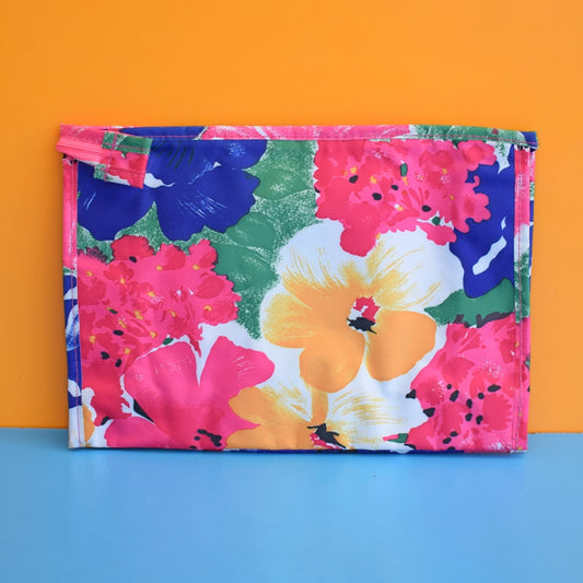 Vintage 1980s Nylon Wash Bag / Storage Bag