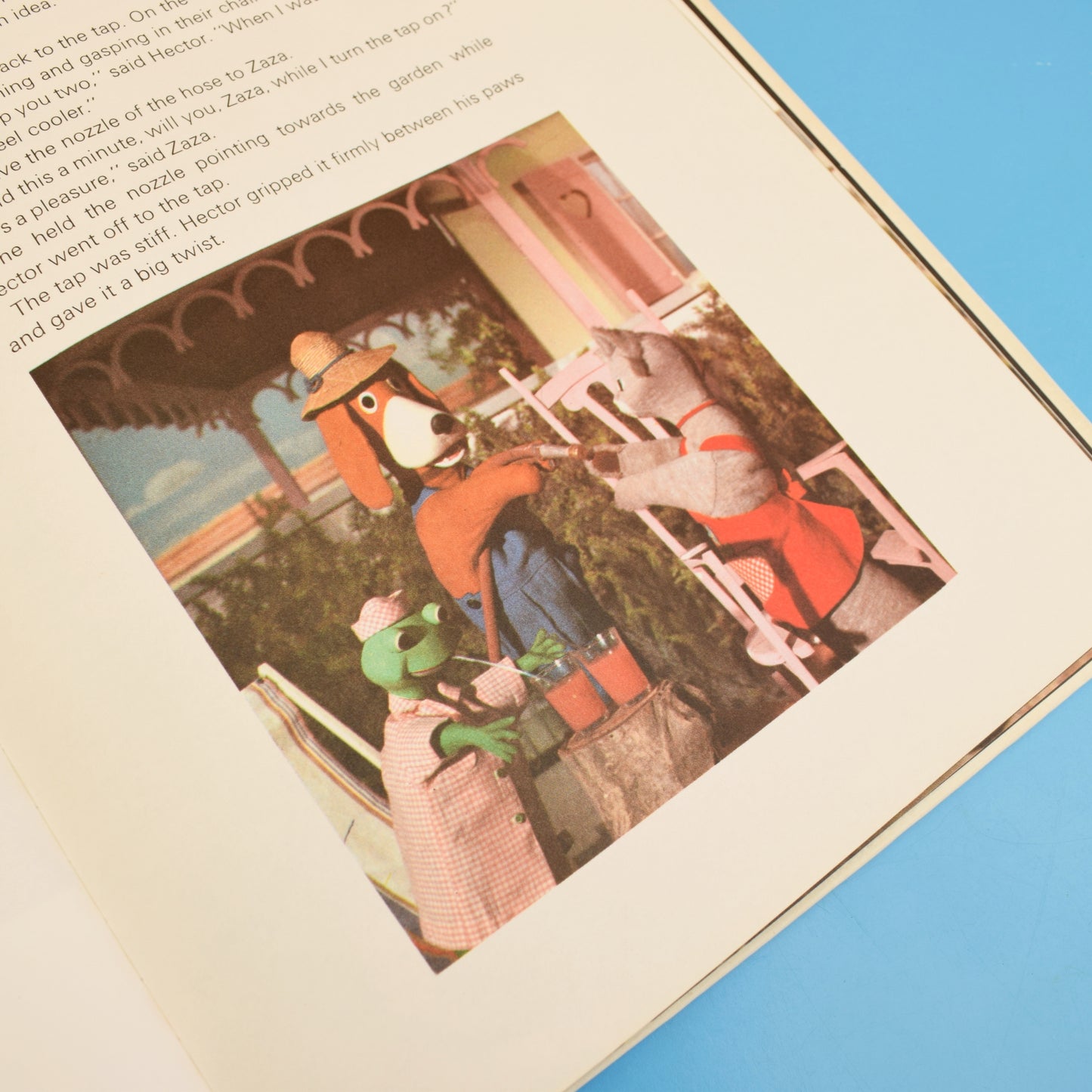 Vintage 1970s Annuals/ Books - Hector / Parsley / The Magic Roundabout
