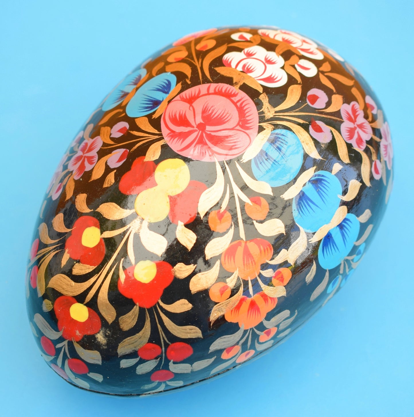 Vintage Paper Mache Egg Container - Velvet Lined - Folk Art - Lacquered