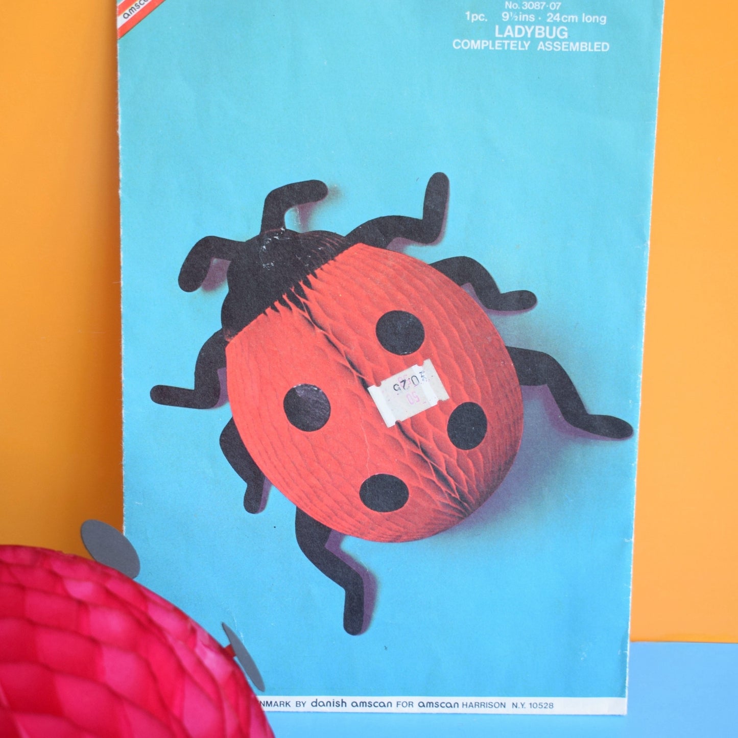 Vintage 1970s Honeycomb Bee / Ladybird - Denmark- Large