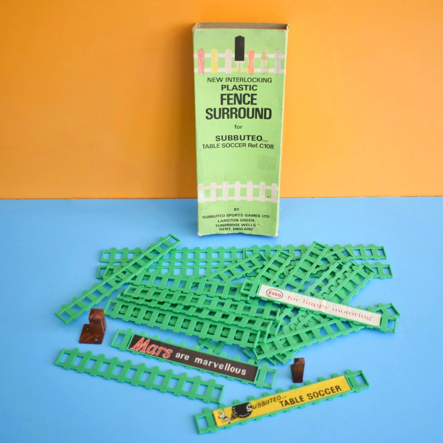 Vintage 1970s Subbuteo Cricket Set Paperwork / Fences