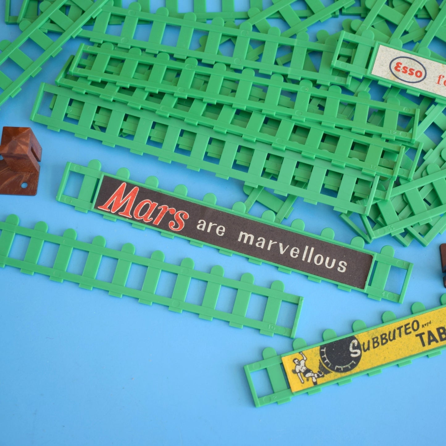 Vintage 1970s Subbuteo Cricket Set Paperwork / Fences