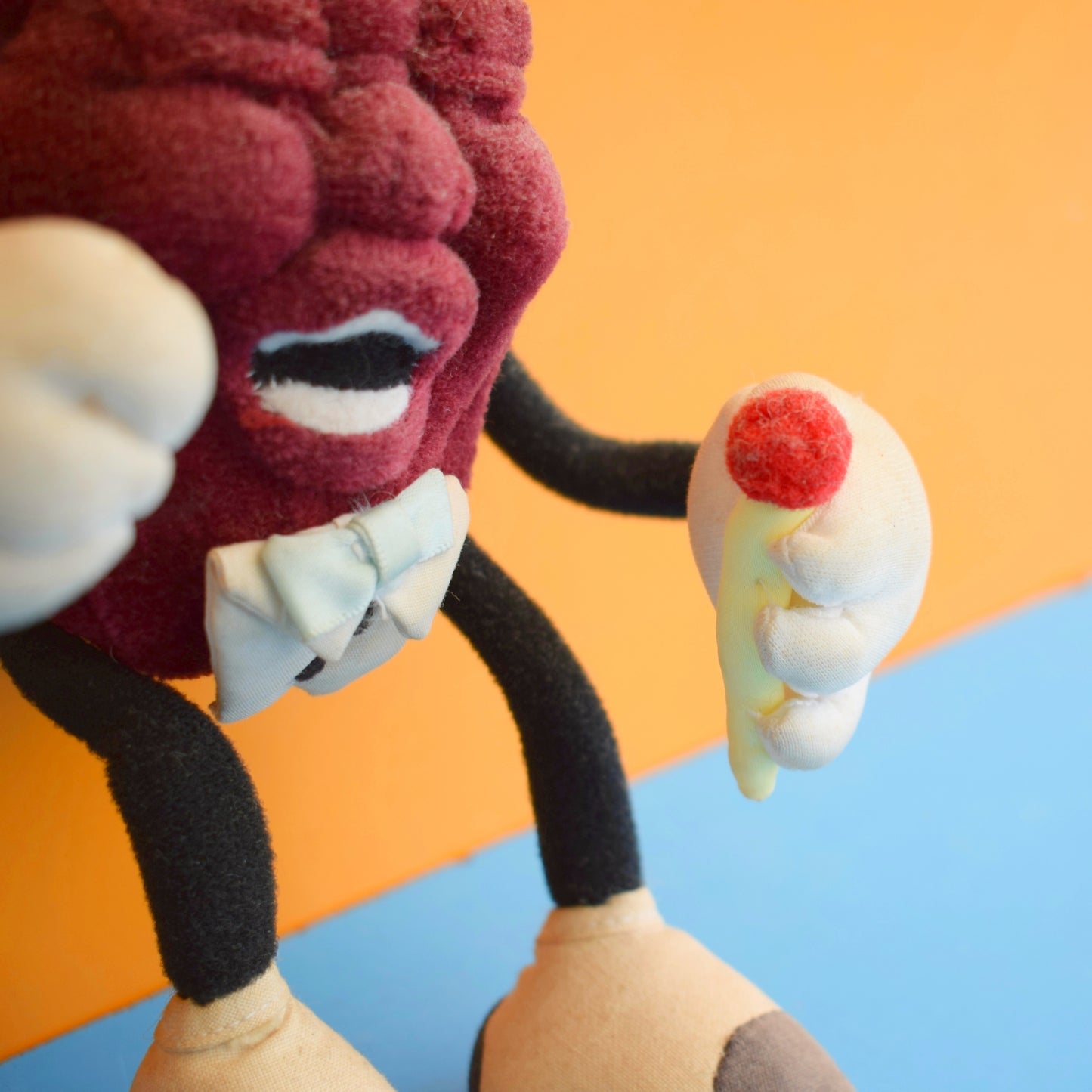 Vintage 1980s Californian Raisin Plush Toy
