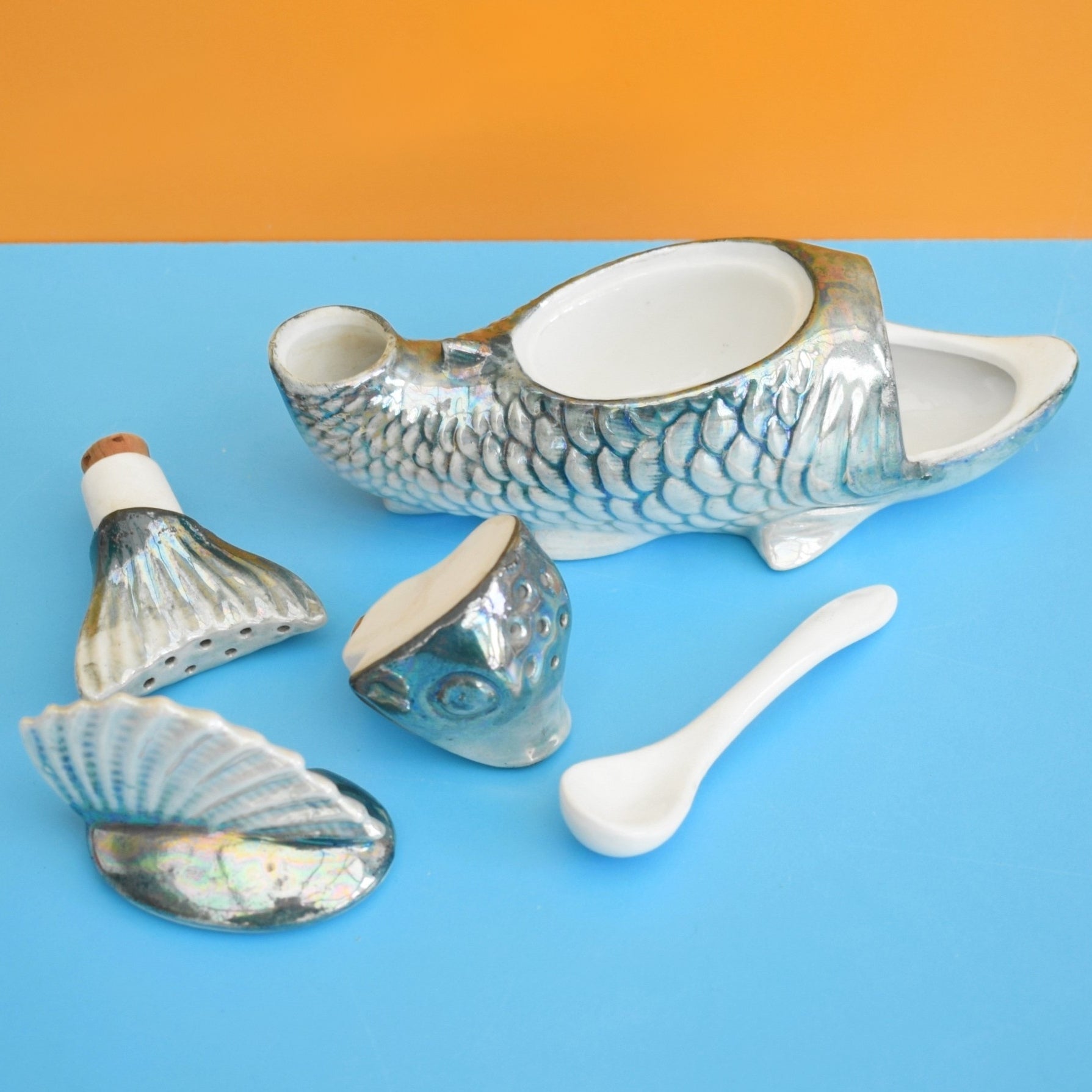 Vintage 1960s Fish Cruet Set / Salt & Pepper / Pin Dish - Melba Ware by Vintage