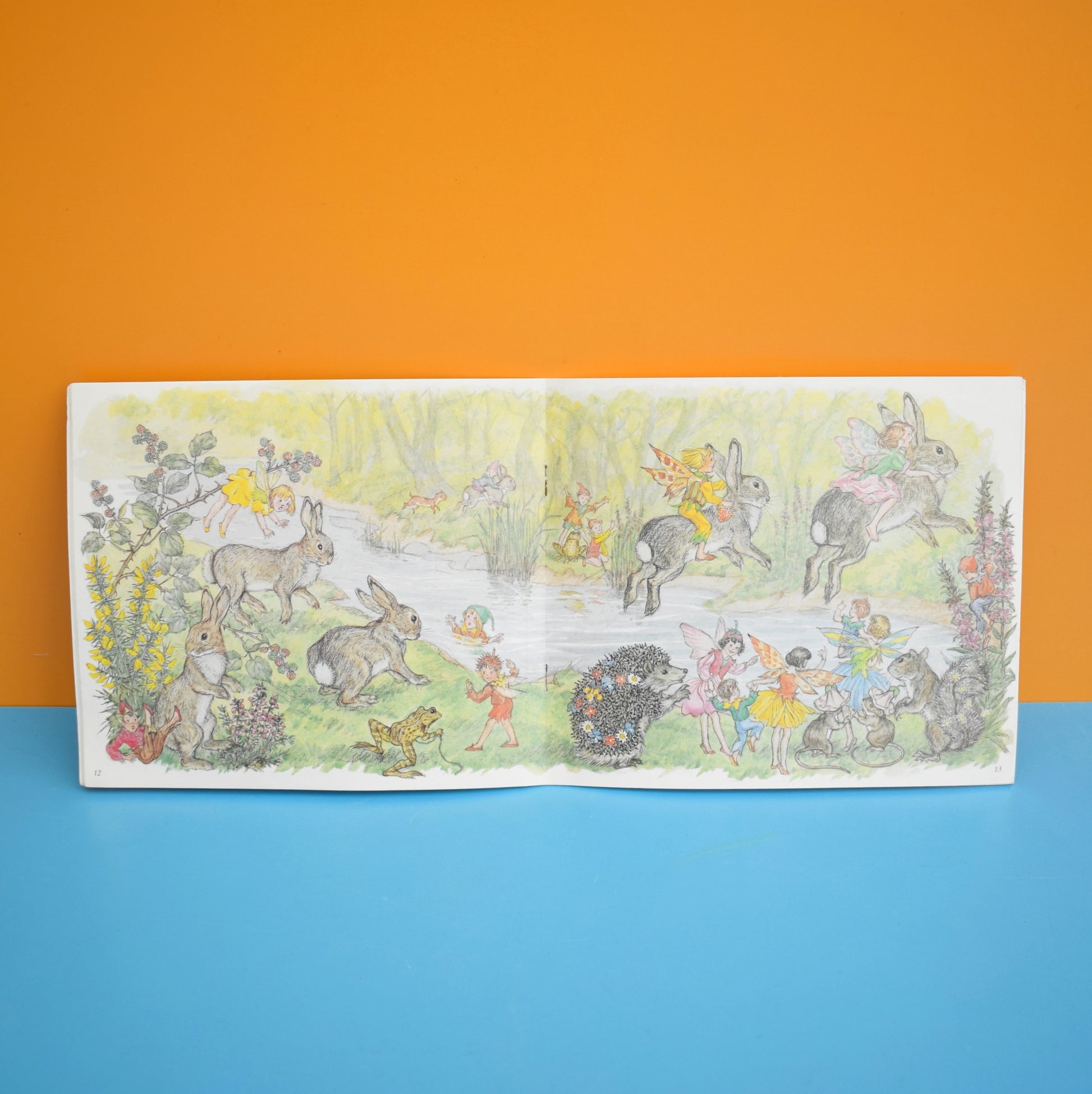 Vintage 1980s Flower Fairy Alphabet Book / The Runaway Fairy - Molly Brett by Vintage