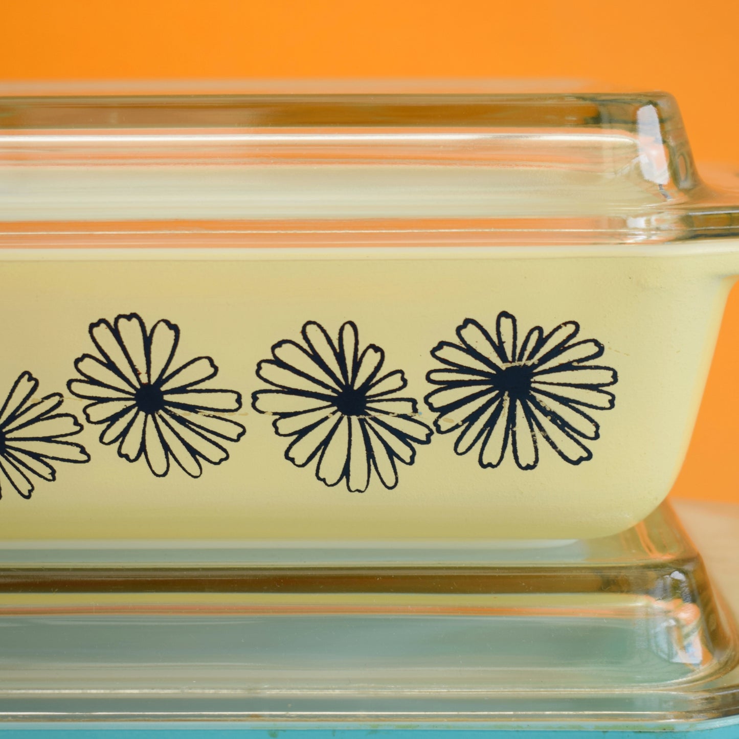 Vintage 1960s Pyrex Daisy Deep Space Saver Dish & Stand - Pink / Yellow by Vintage